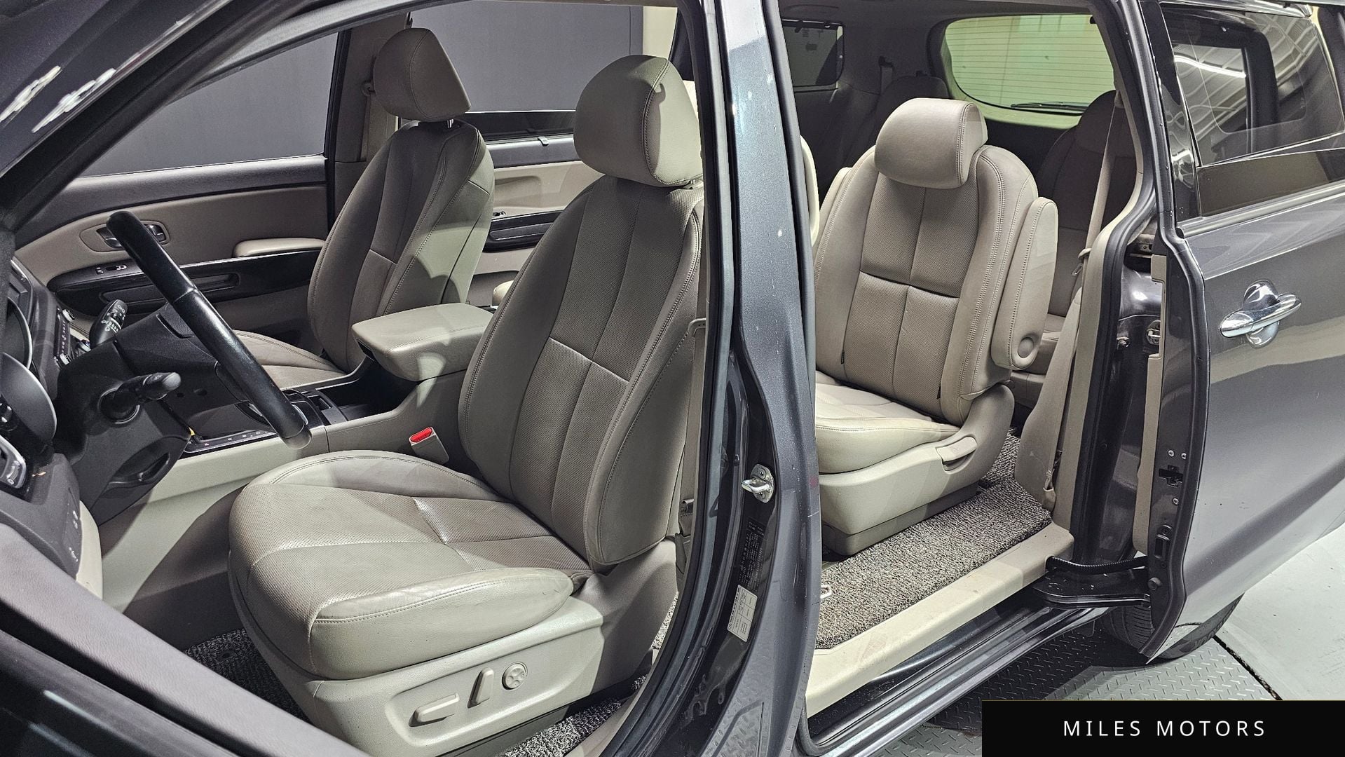 Kia Canival 2015 — миниатюра 12