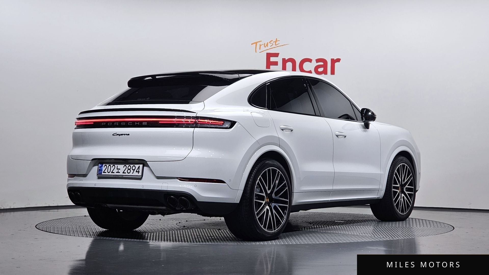 Porsche 카이엔 (PO536) 2025 — миниатюра 2