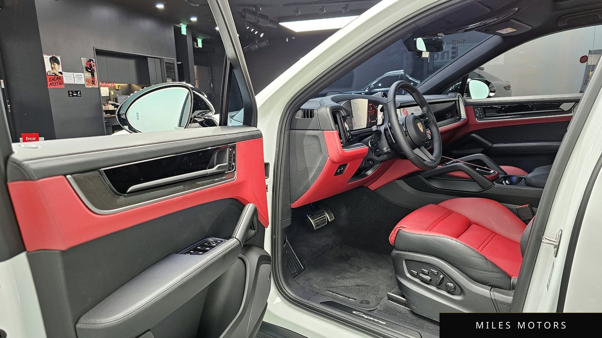 Porsche 카이엔 (PO536) 2025 — миниатюра 11
