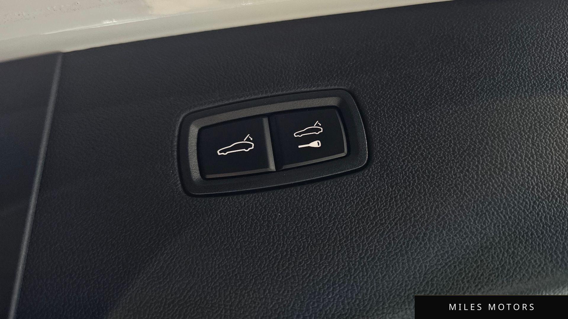 Porsche 카이엔 (PO536) 2025 — миниатюра 20