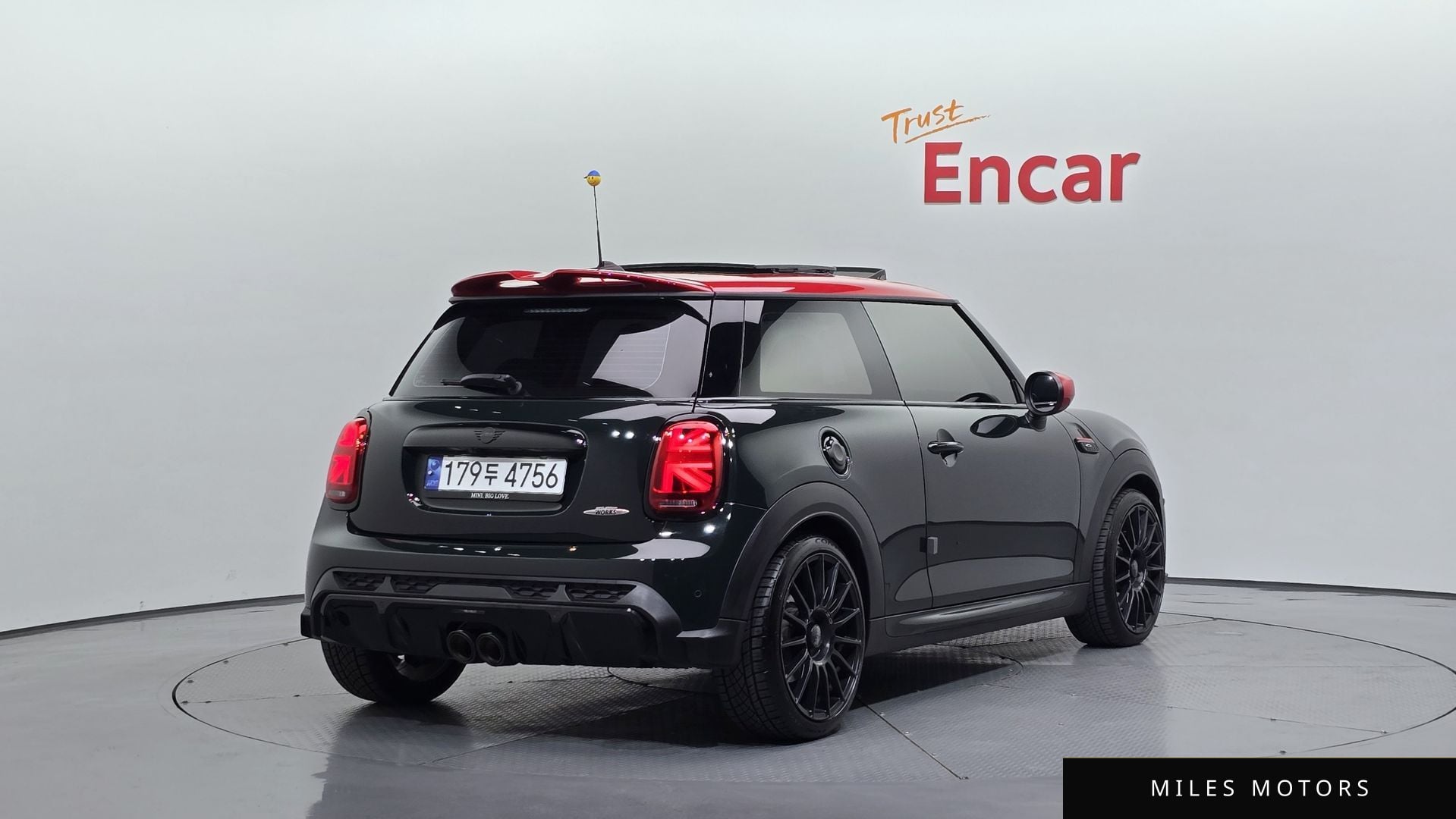 MINI Cooper S 2024 — миниатюра 2