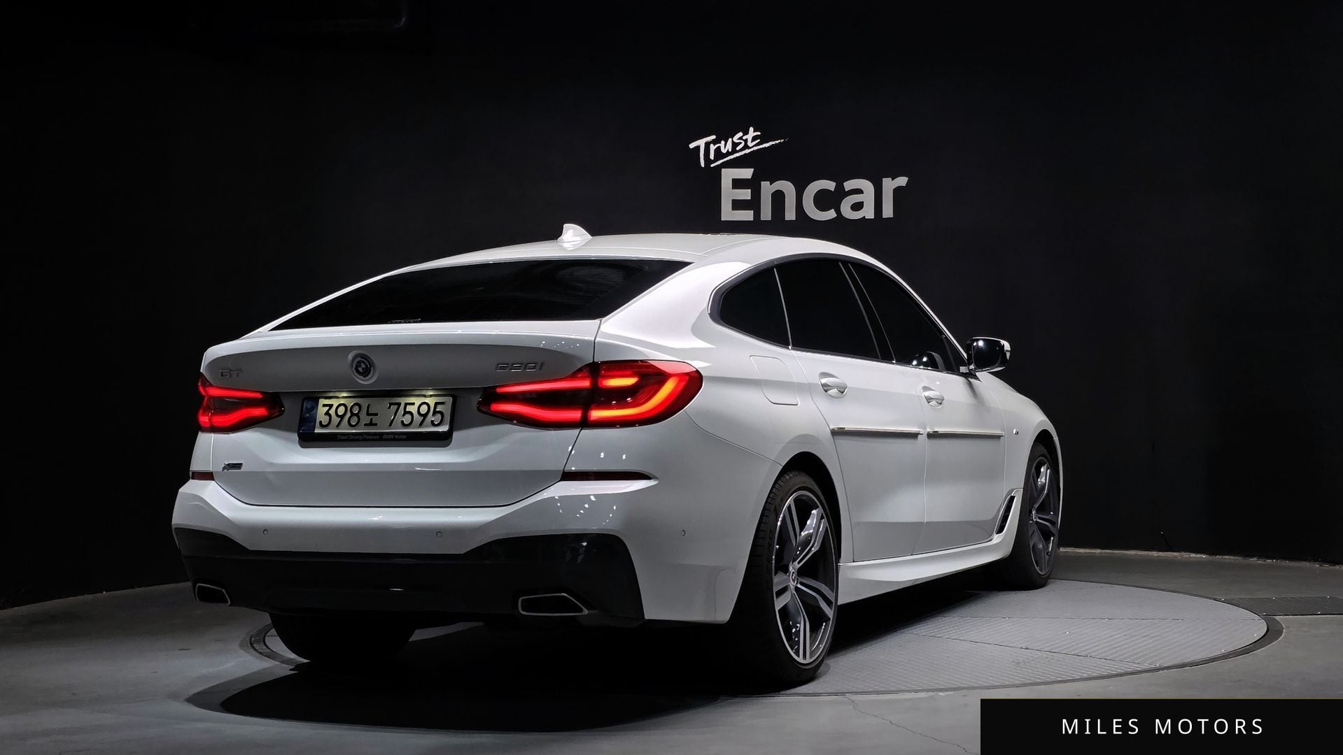 BMW 6 Series GT (G32) 2022 — миниатюра 2