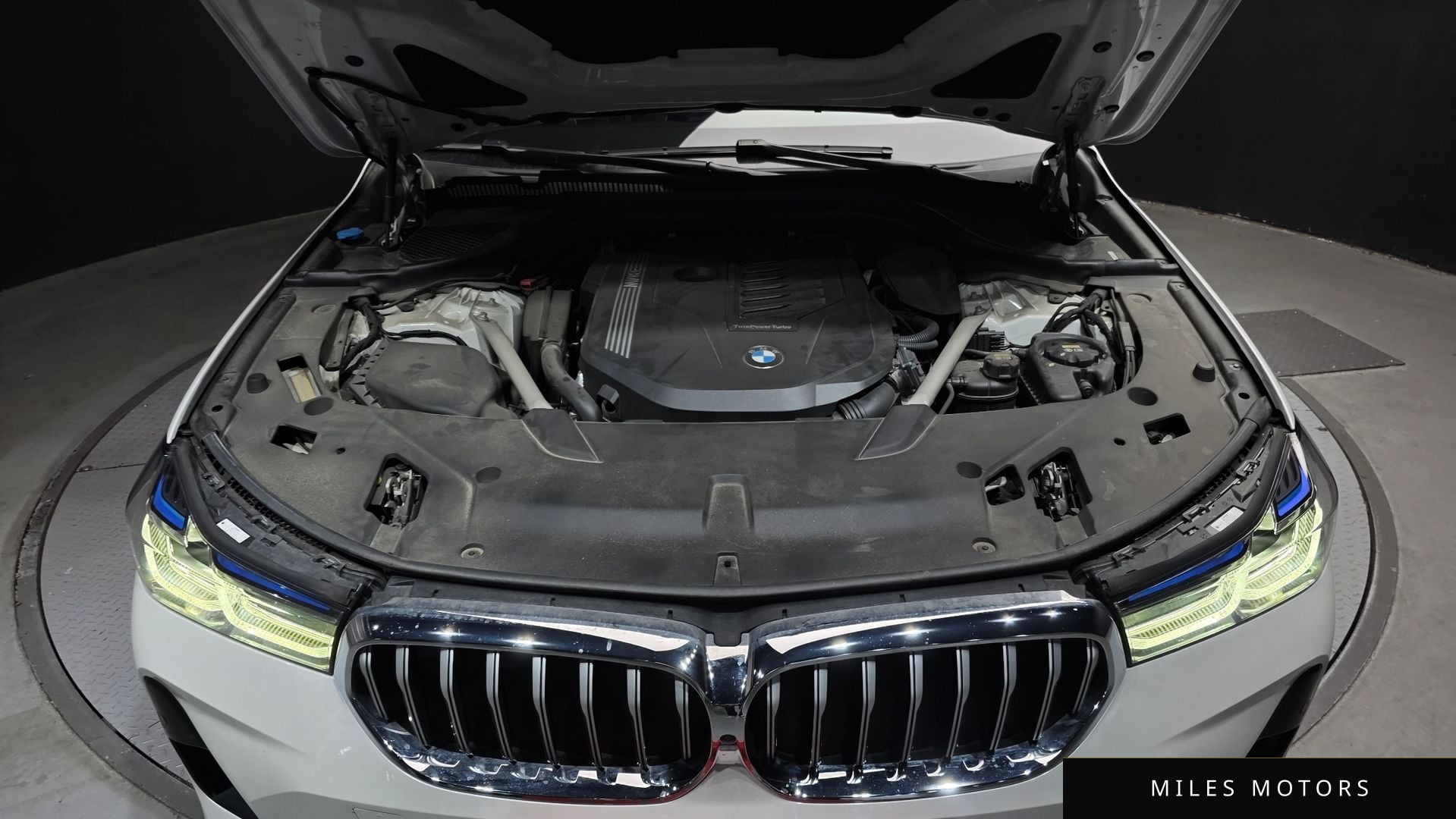 BMW 6 Series GT (G32) 2022 — миниатюра 6