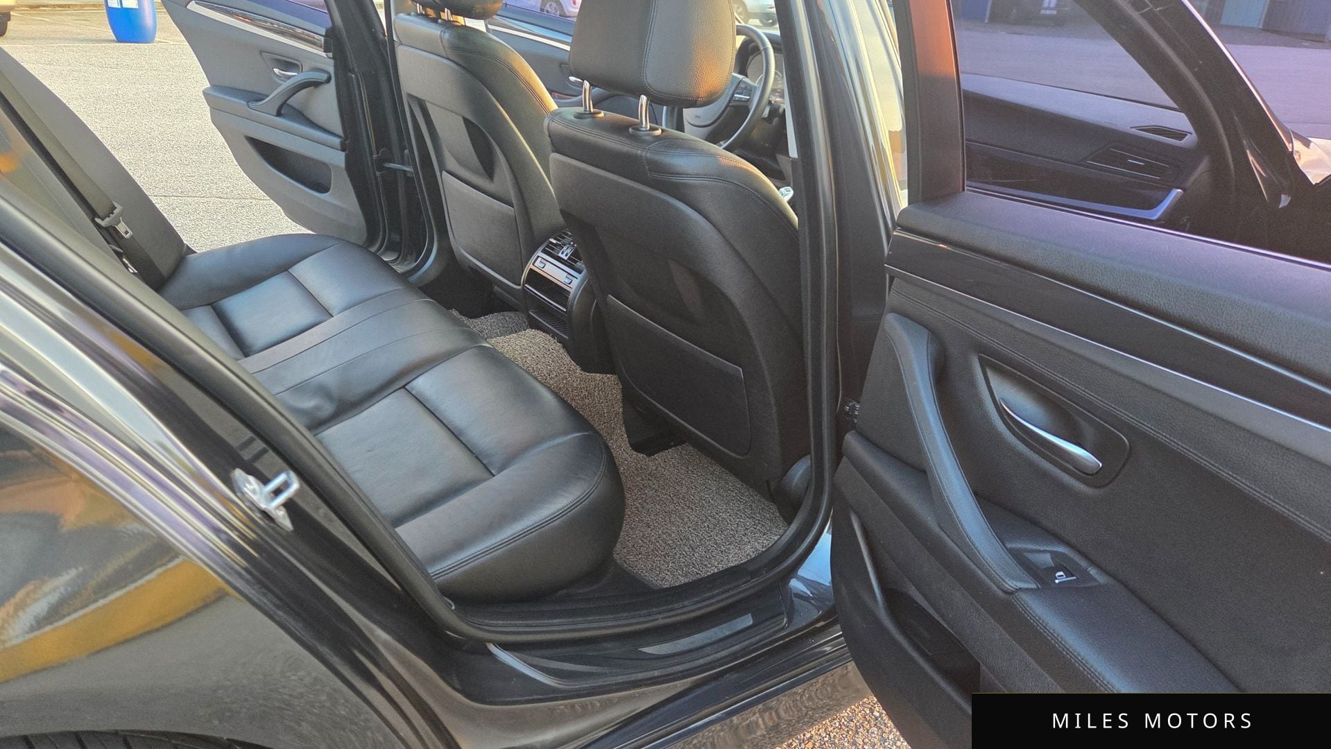 BMW 5 Series (F10) 2014 — миниатюра 11