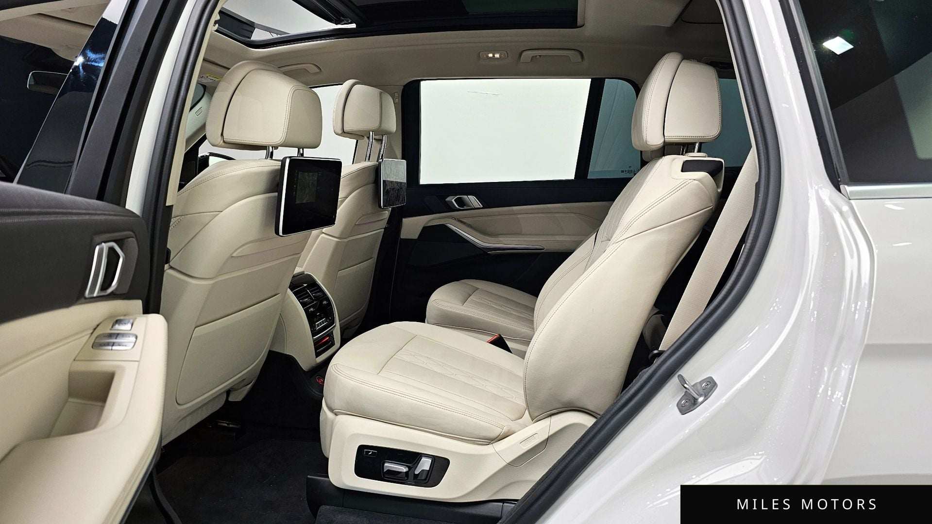 BMW X7 (G07) 2021 — миниатюра 12
