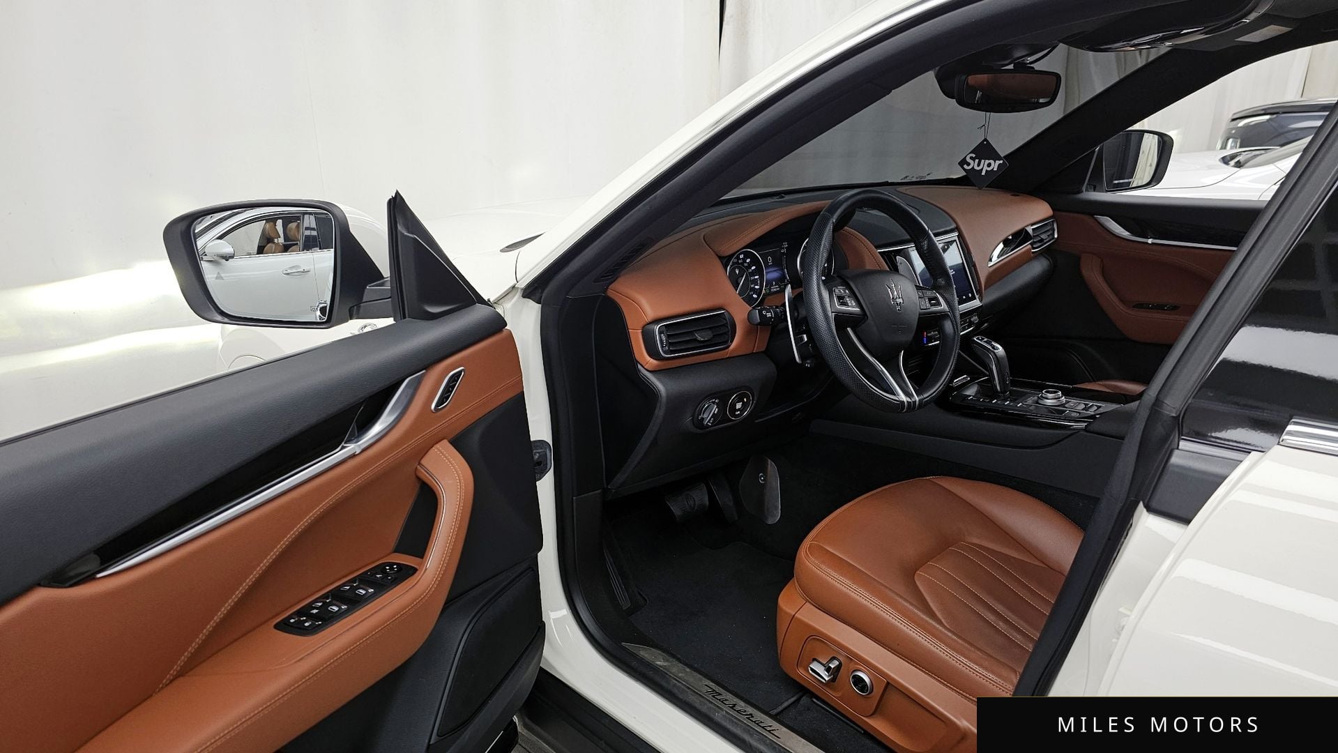 Maserati 르반떼 2022 — миниатюра 10