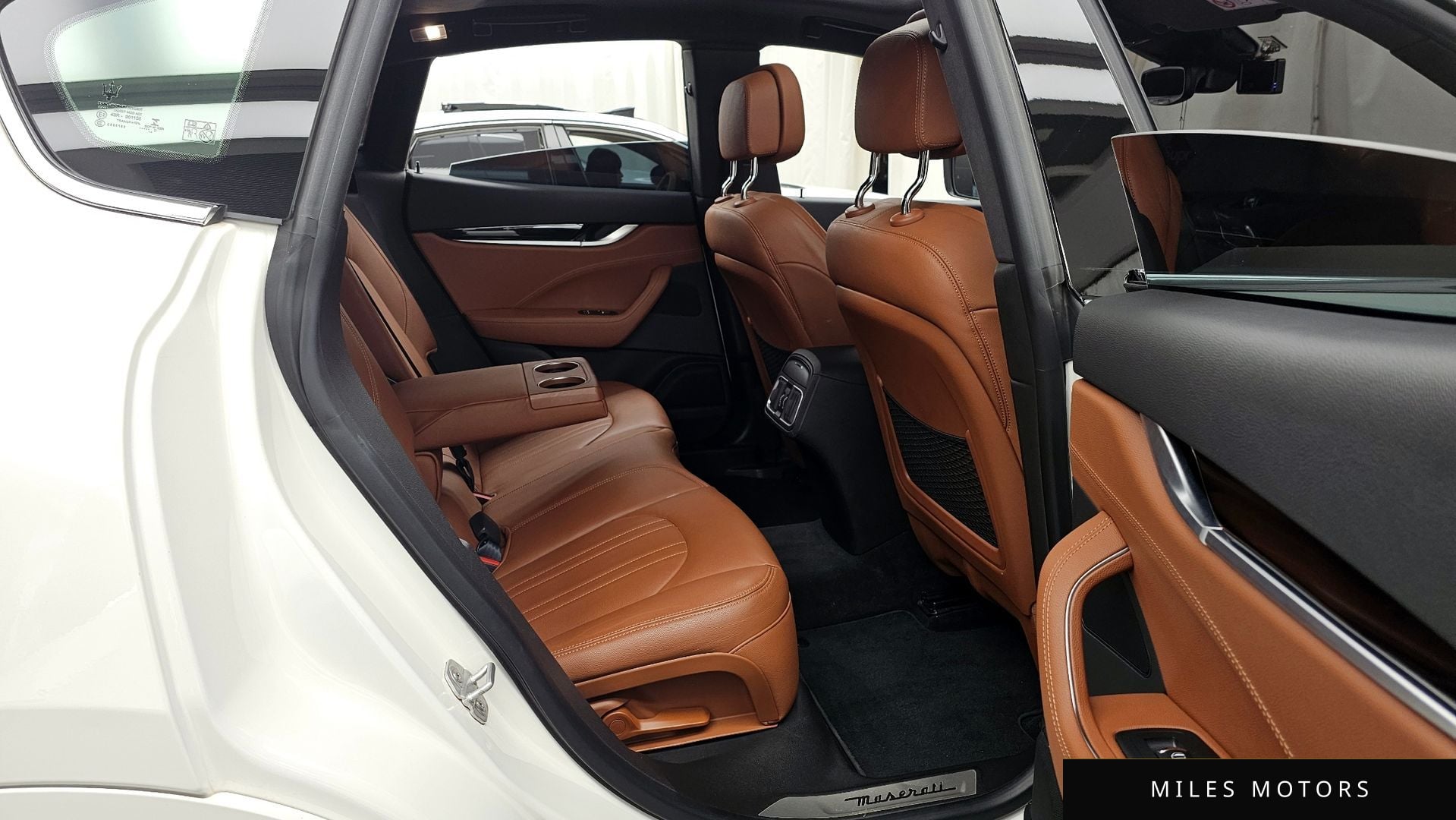 Maserati 르반떼 2022 — миниатюра 12
