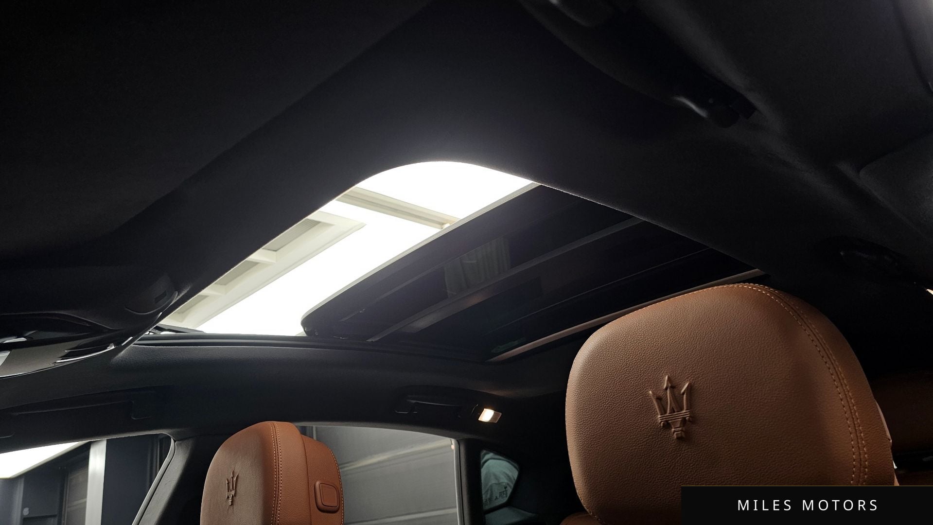 Maserati 르반떼 2022 — миниатюра 18