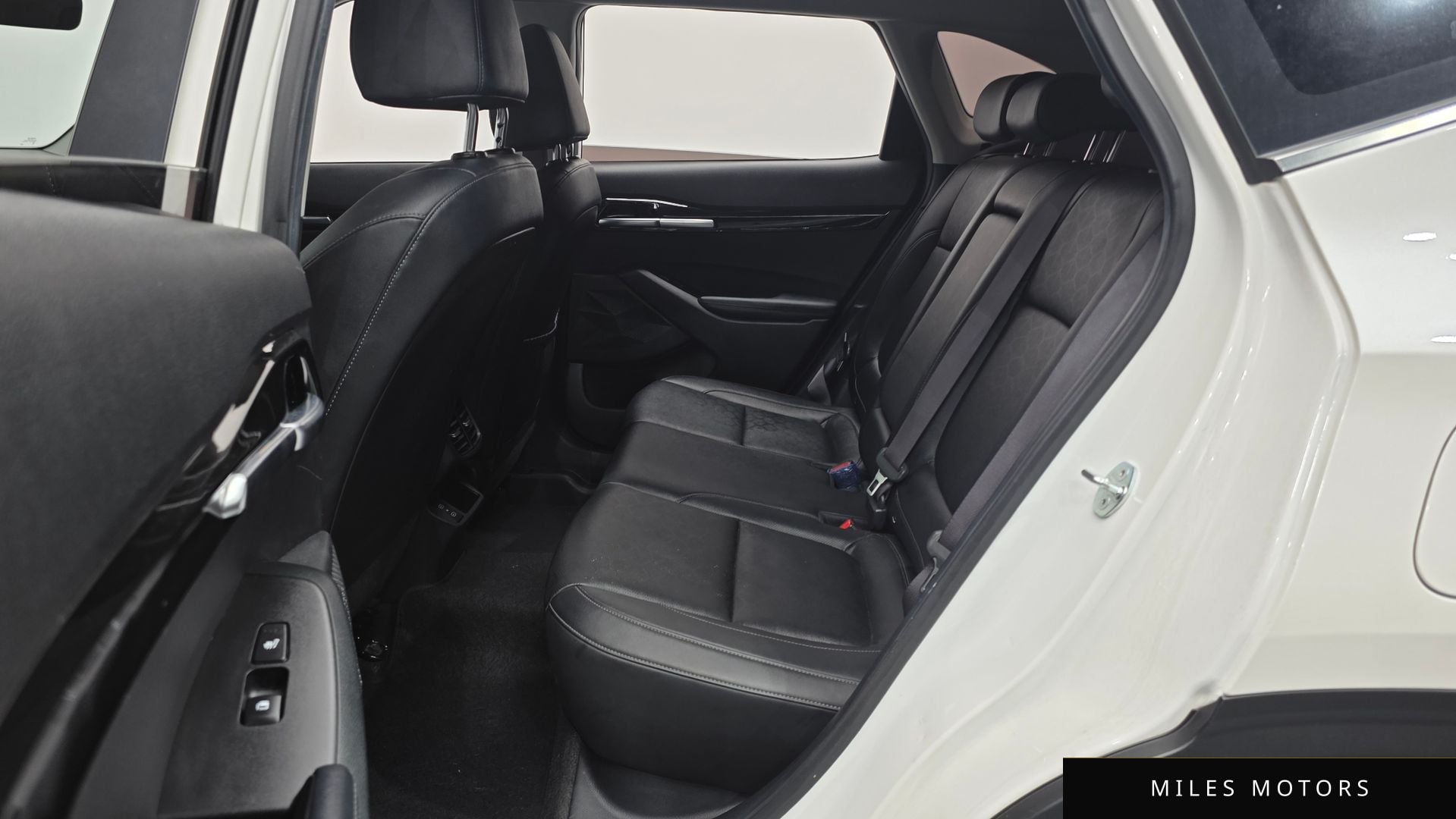 Kia Seltos 2023 — миниатюра 12