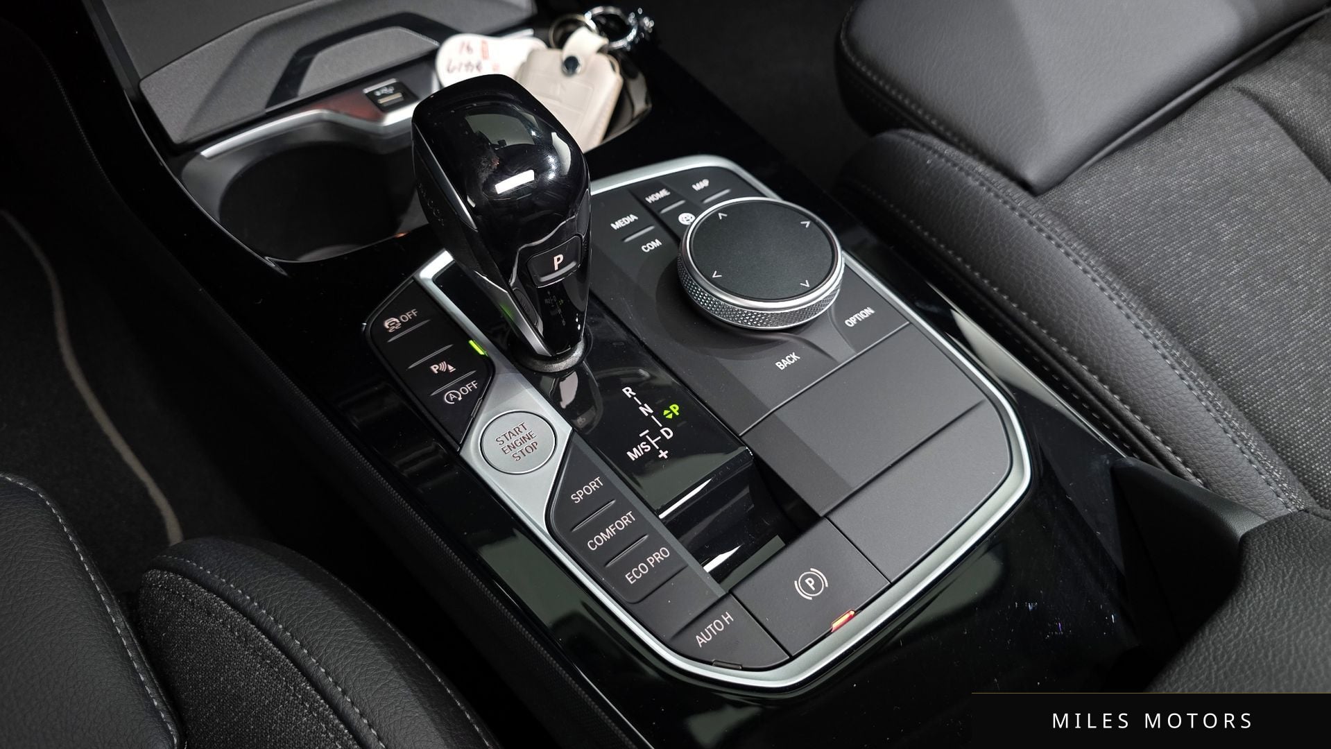 BMW 1 Series (F40) 2024 — миниатюра 9