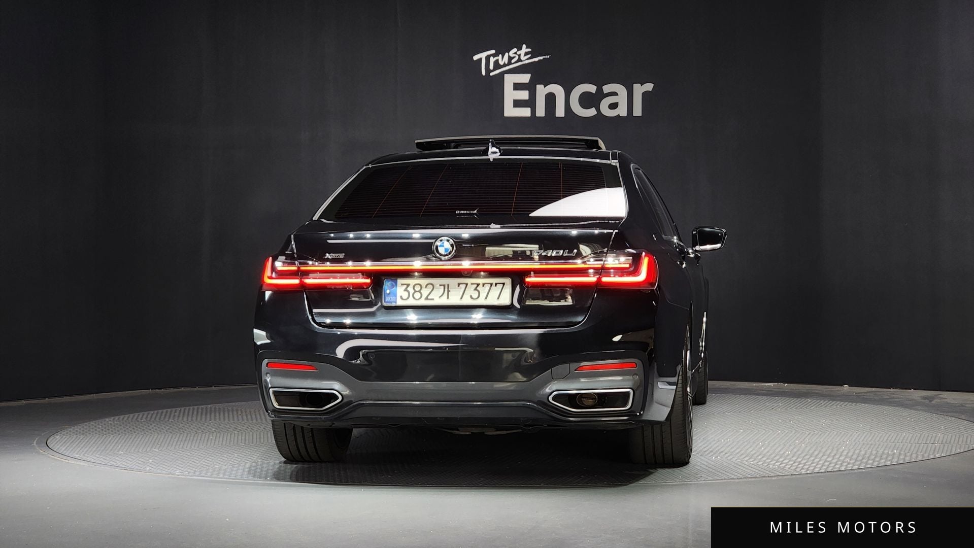 BMW 7 Series (G11) 2021 — миниатюра 4