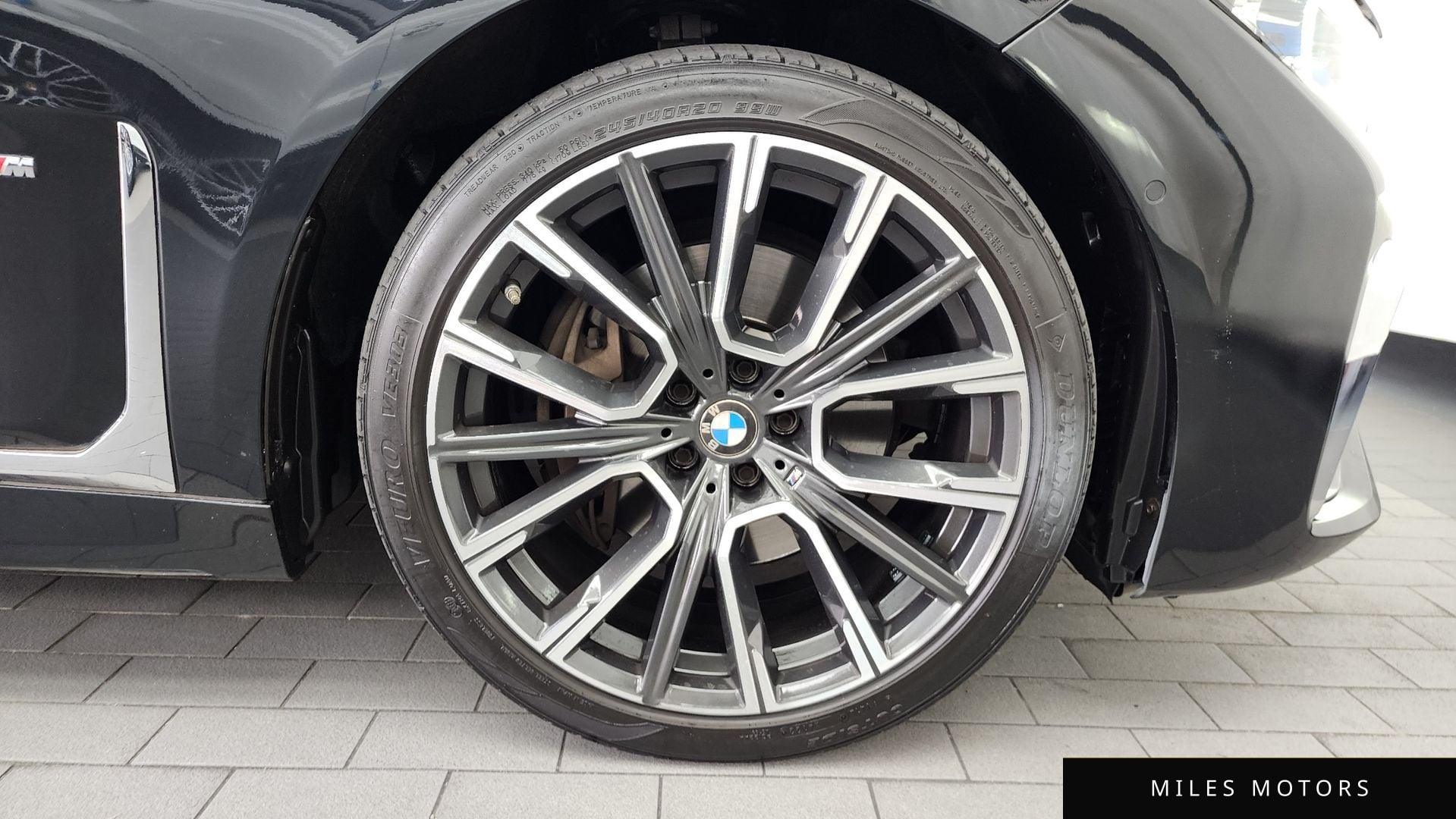 BMW 7 Series (G11) 2021 — миниатюра 5