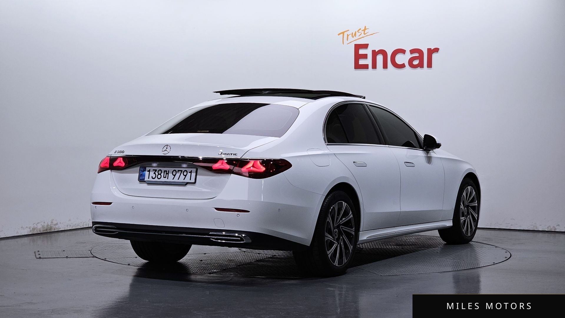 Mercedes-Benz E-Class W214 2024 — миниатюра 2