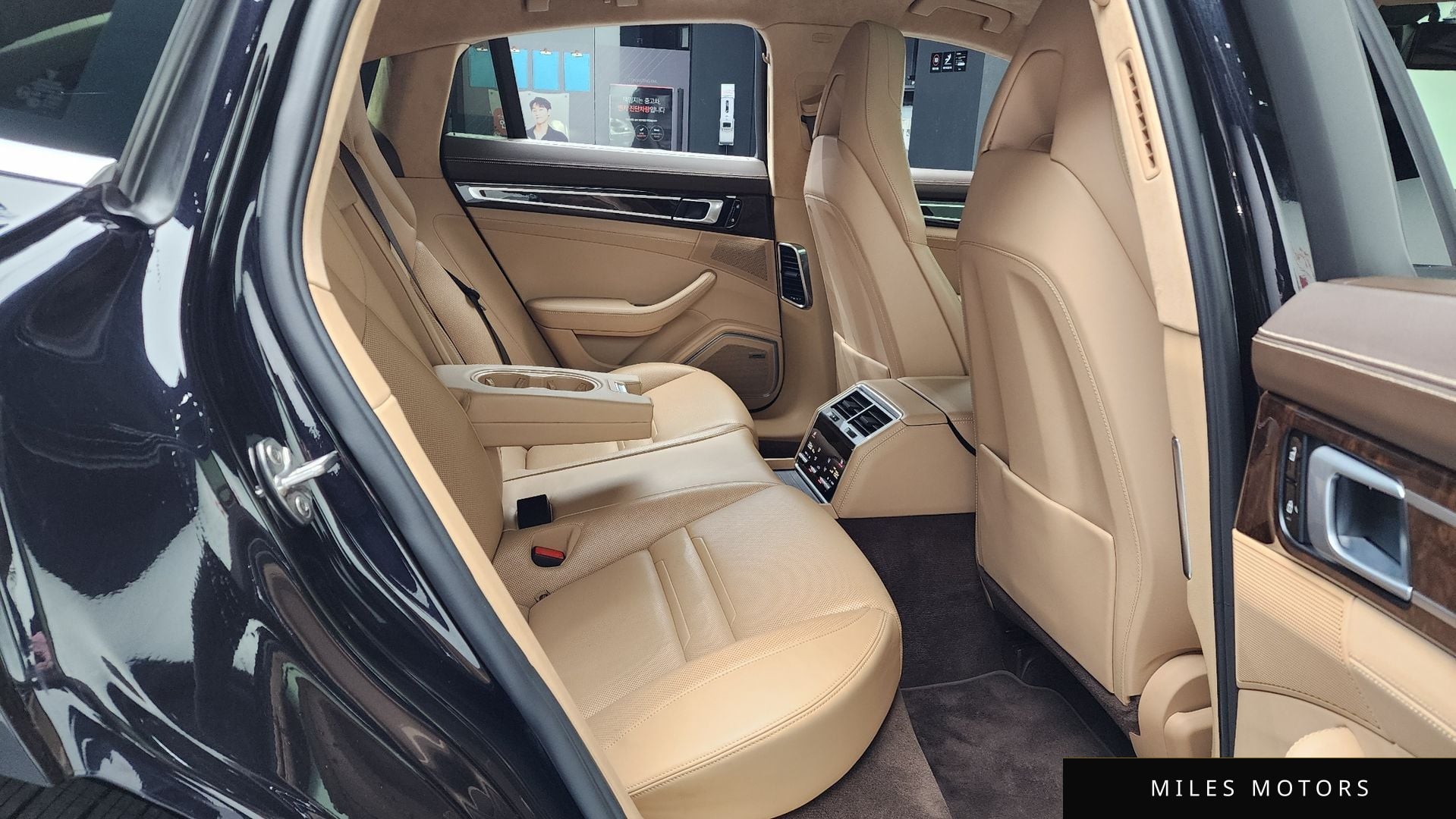 Porsche Panamera 2020 — миниатюра 12