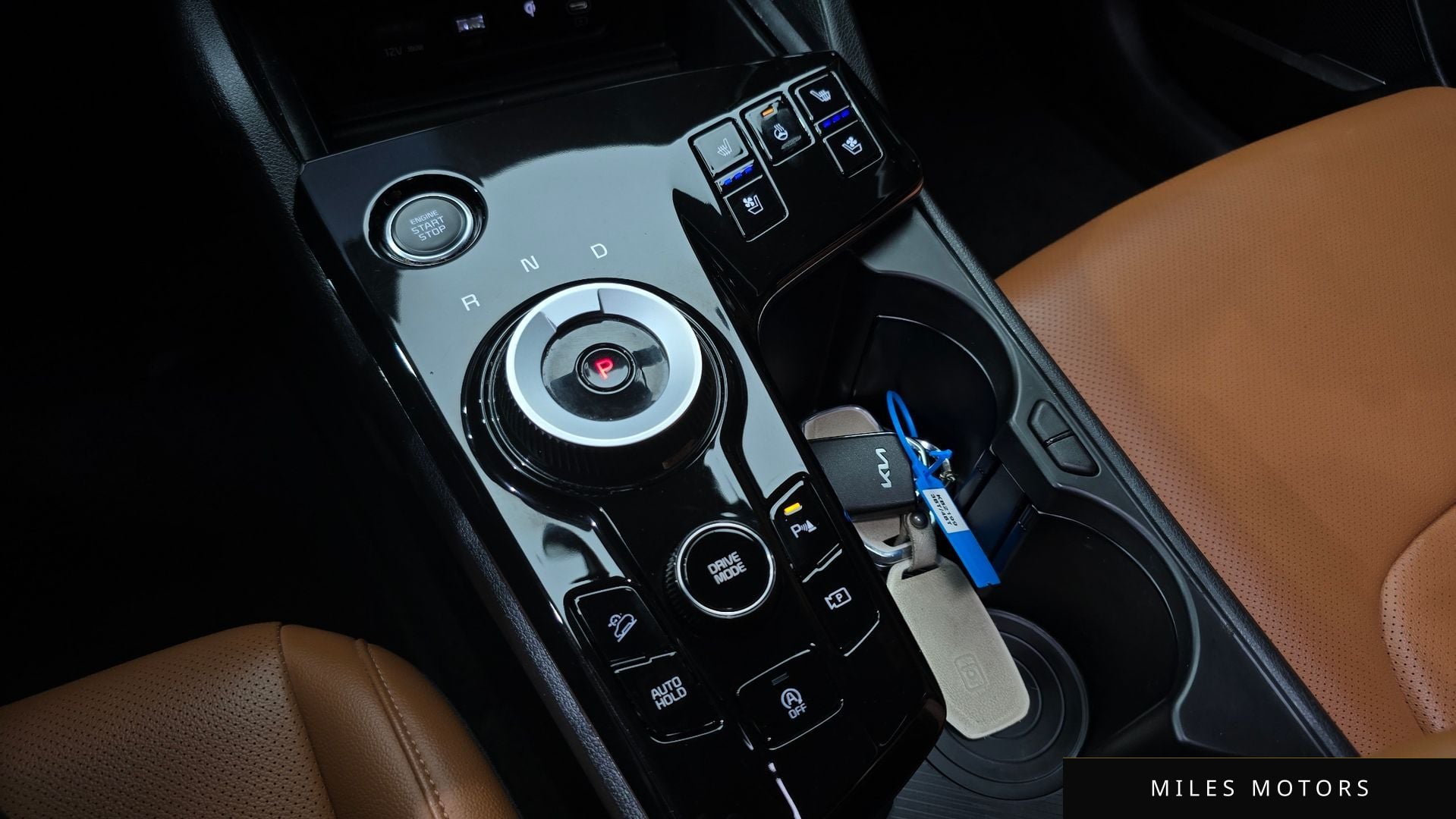 Kia Sportage 2022 — миниатюра 9