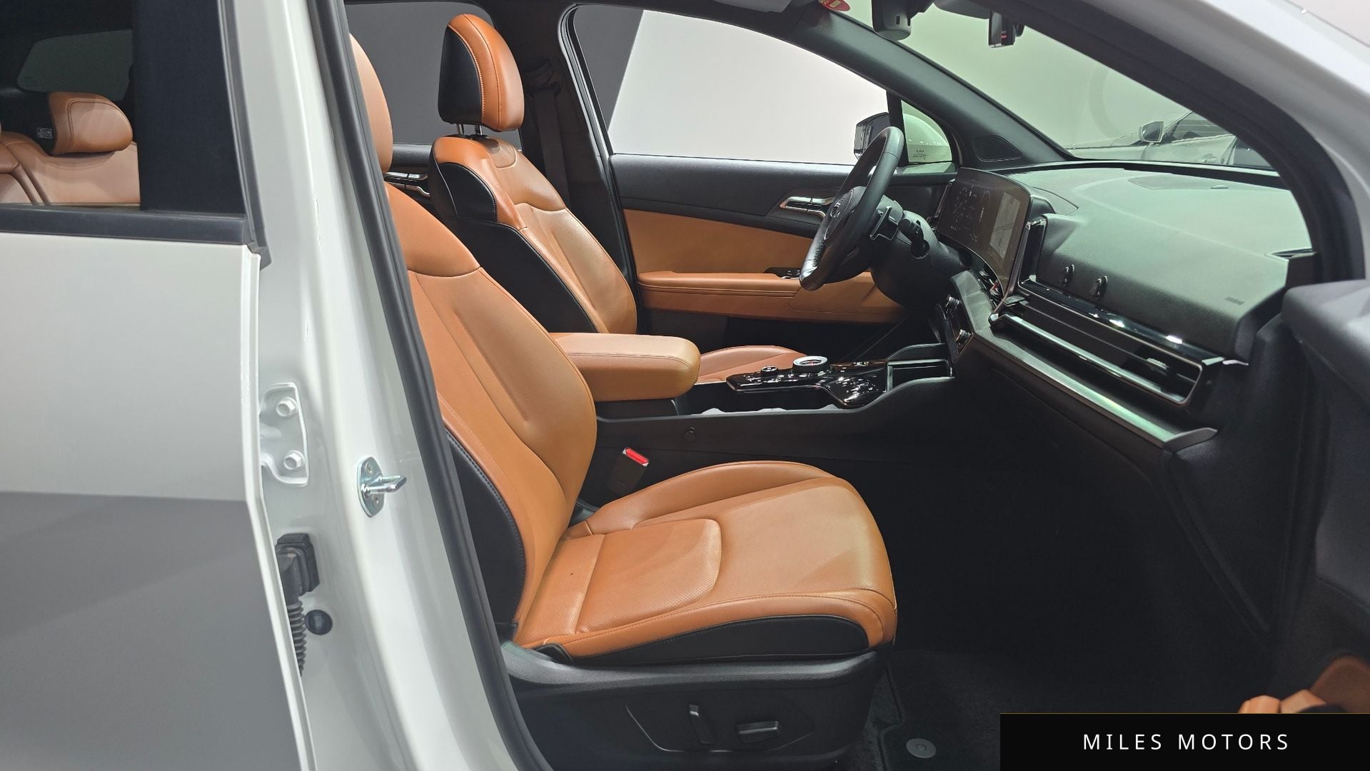 Kia Sportage 2022 — миниатюра 10