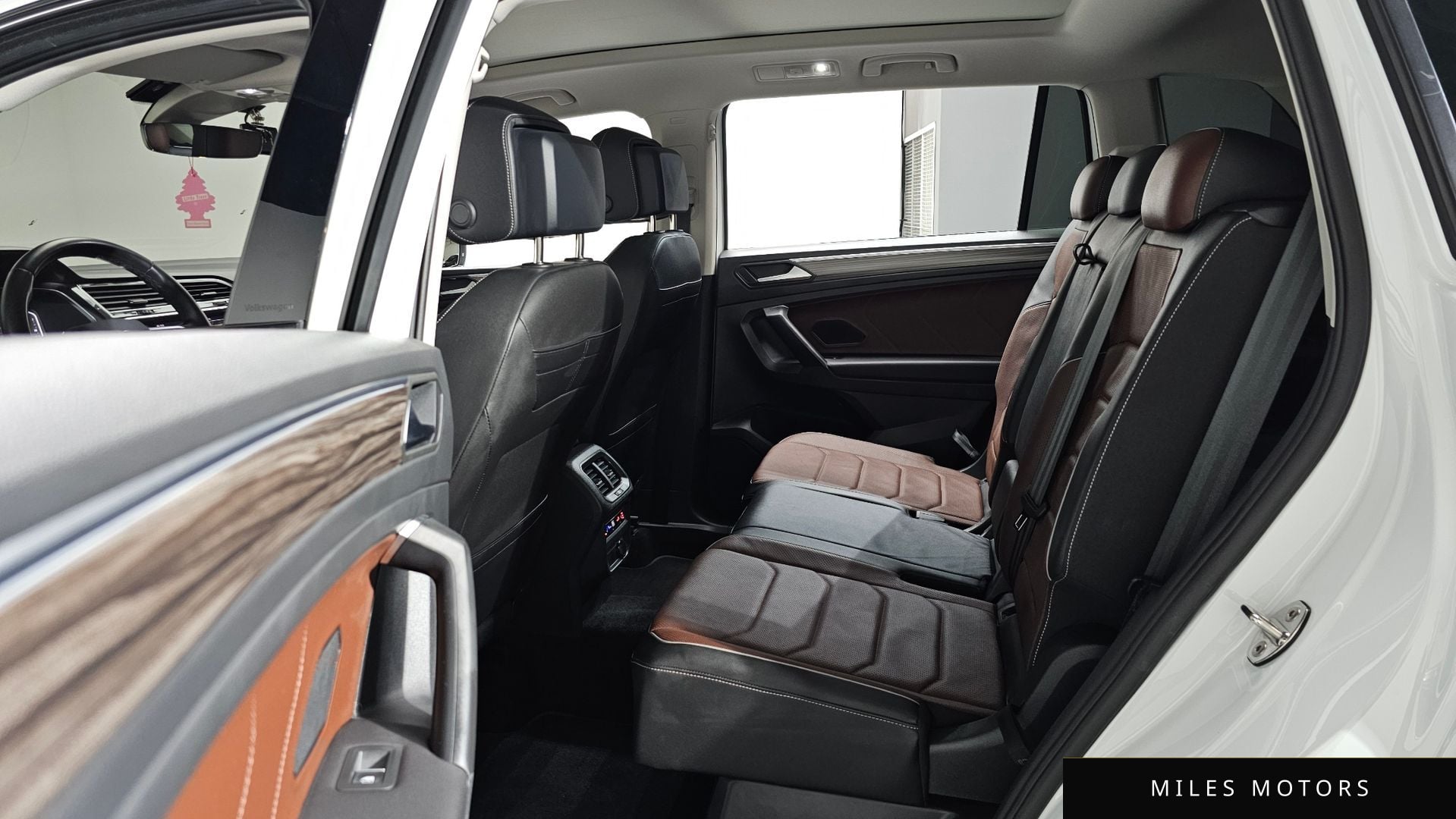 Volkswagen Tiguan 2023 — миниатюра 12