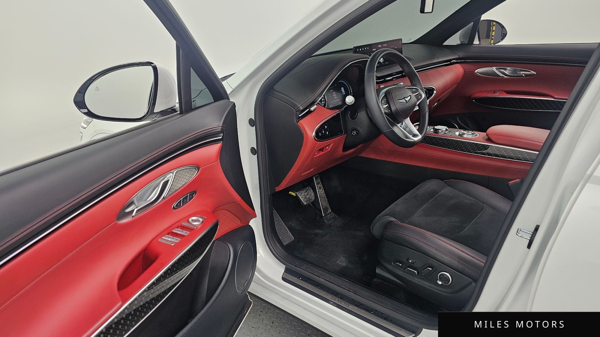 Genesis GV70 2024 — миниатюра 10