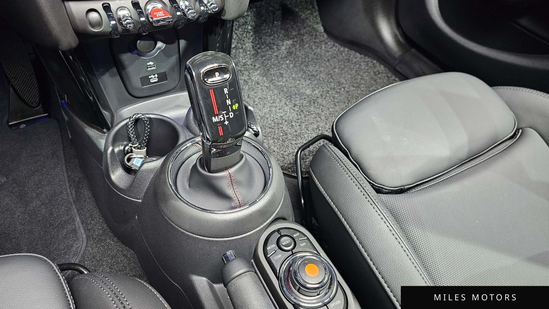 MINI 쿠퍼 S 2021 — миниатюра 9
