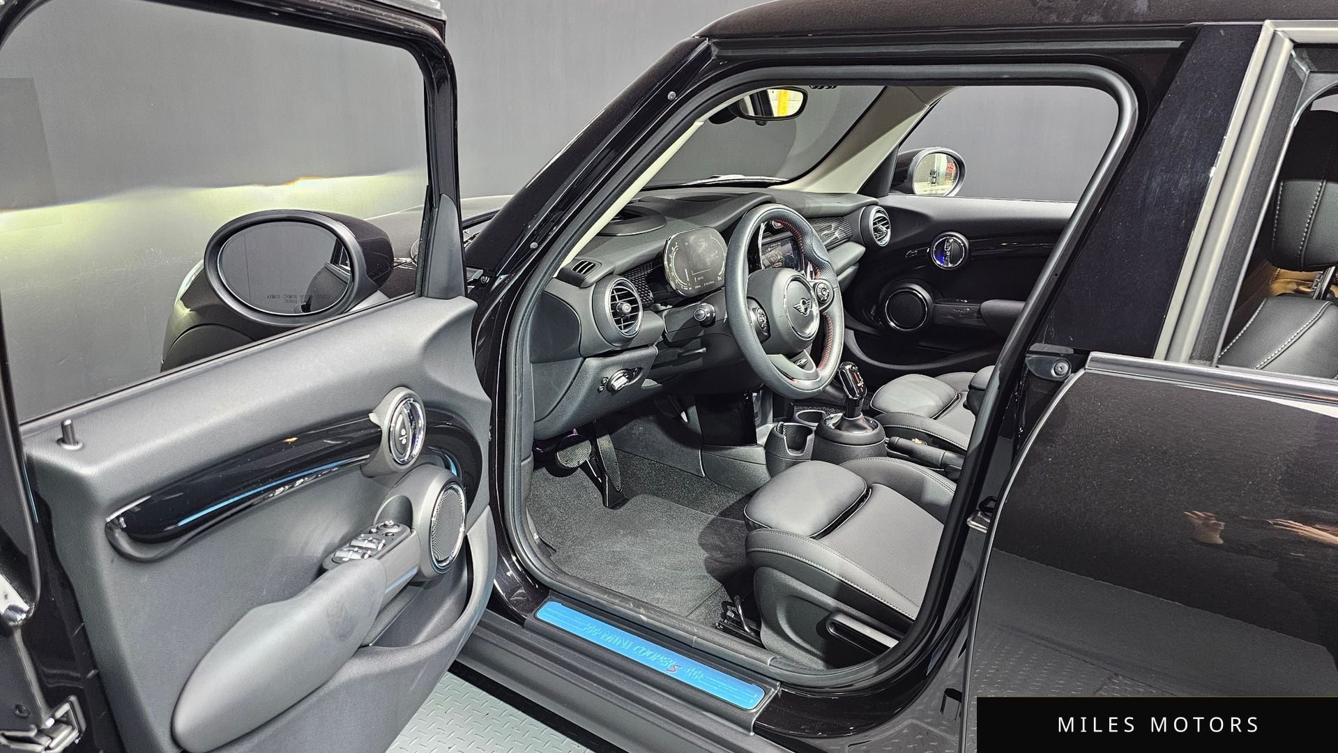 MINI 쿠퍼 S 2021 — миниатюра 10