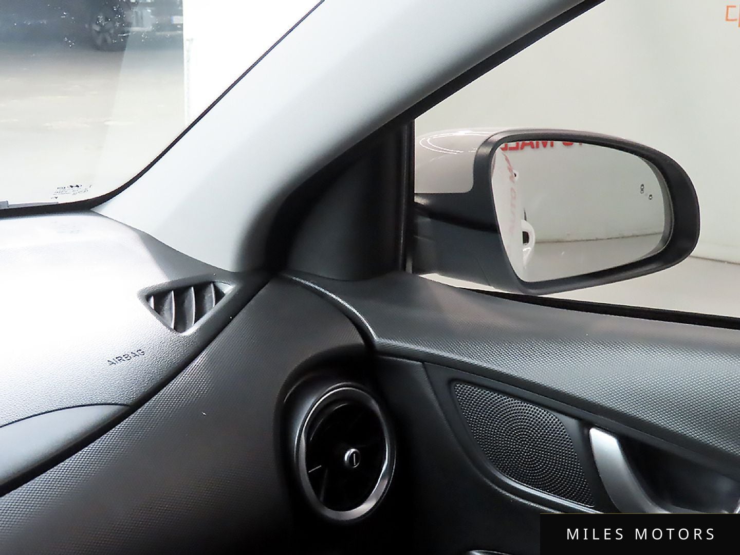 Hyundai 뉴 코나 2022 — миниатюра 18