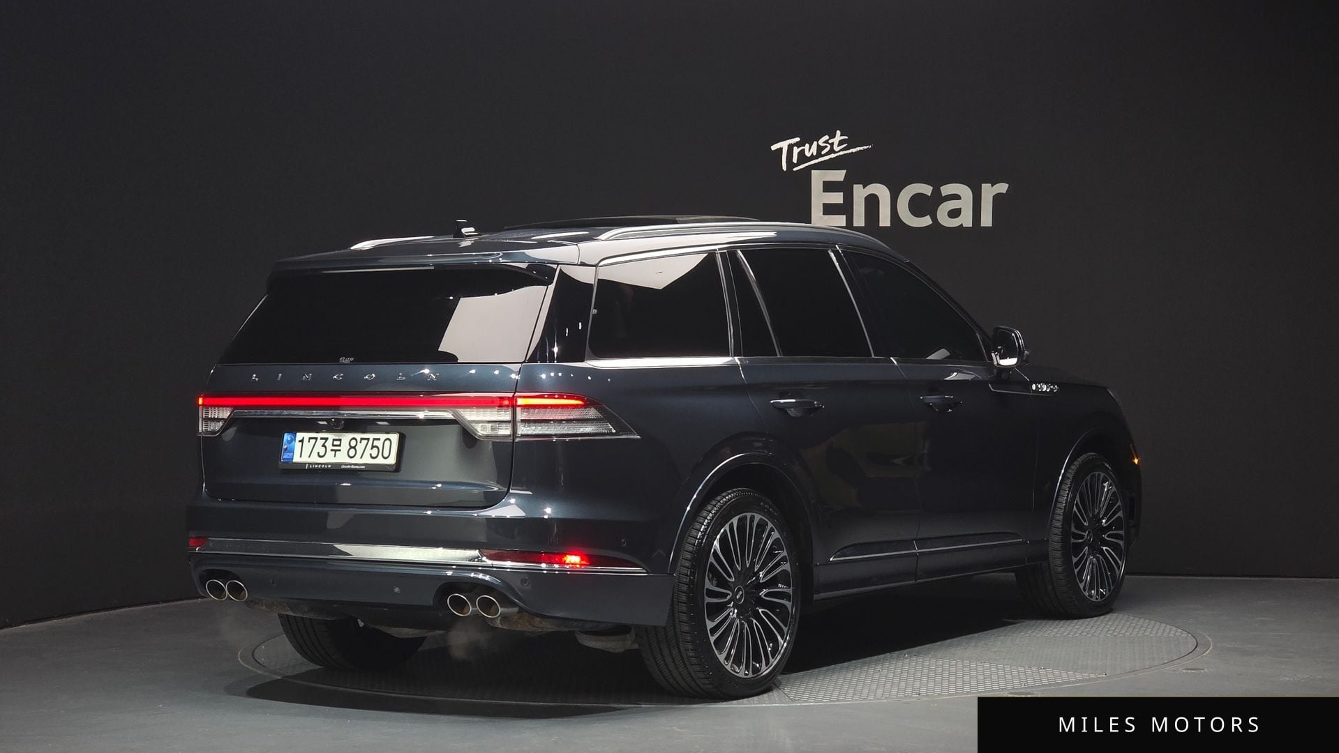Lincoln Aviator 2021 — миниатюра 2