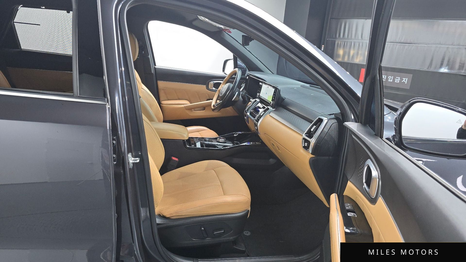 Kia Sorento 2023 — миниатюра 10