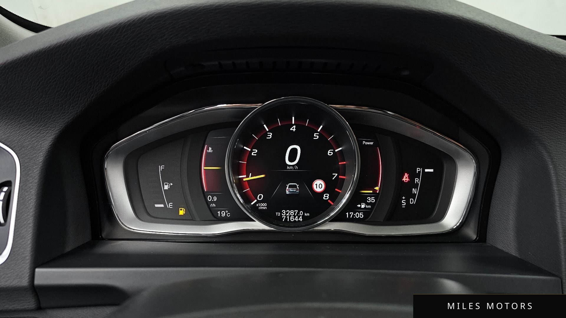 Volvo S60 2017 — миниатюра 8