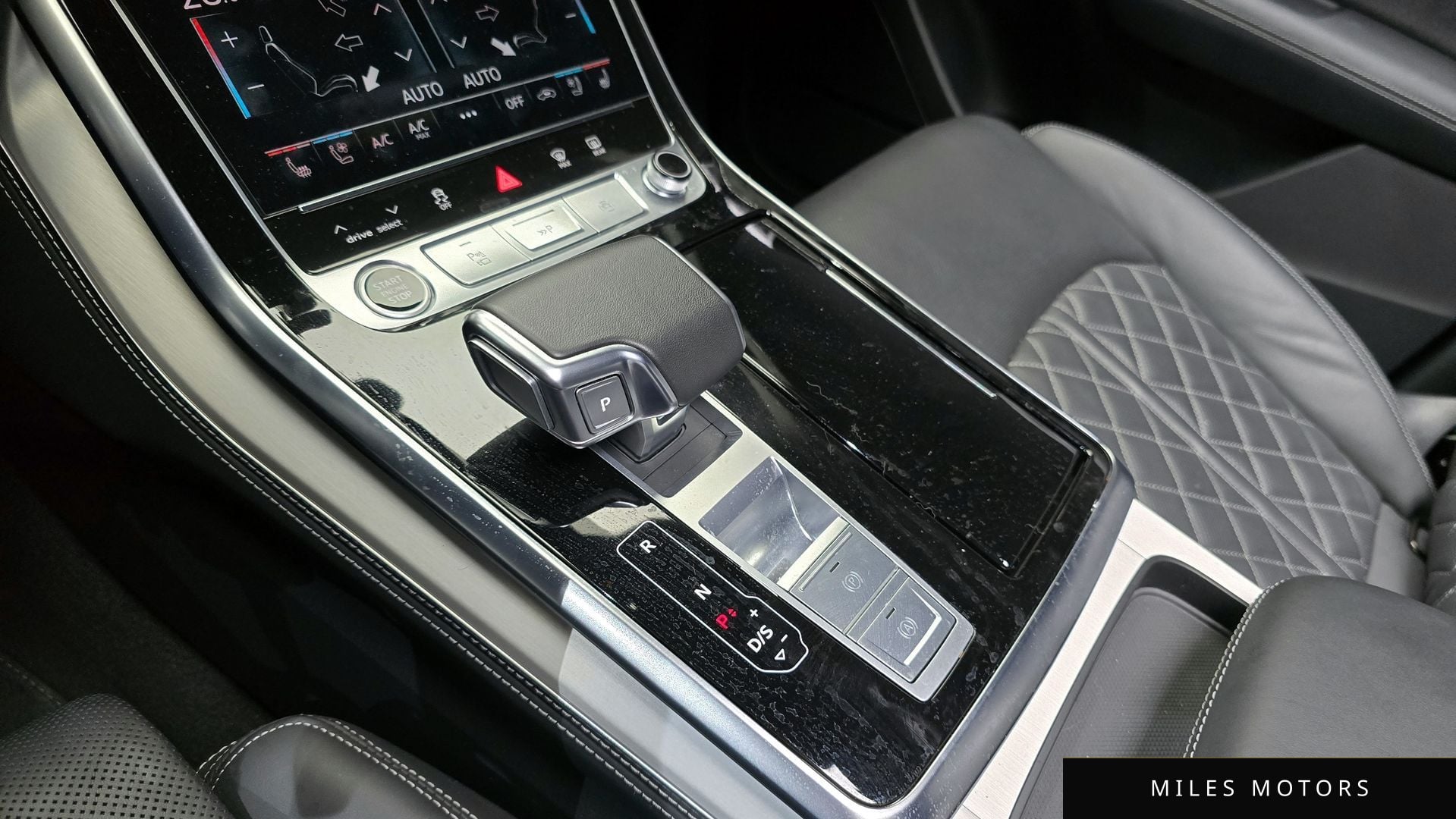 Audi Q8 (4M) 2023 — миниатюра 9