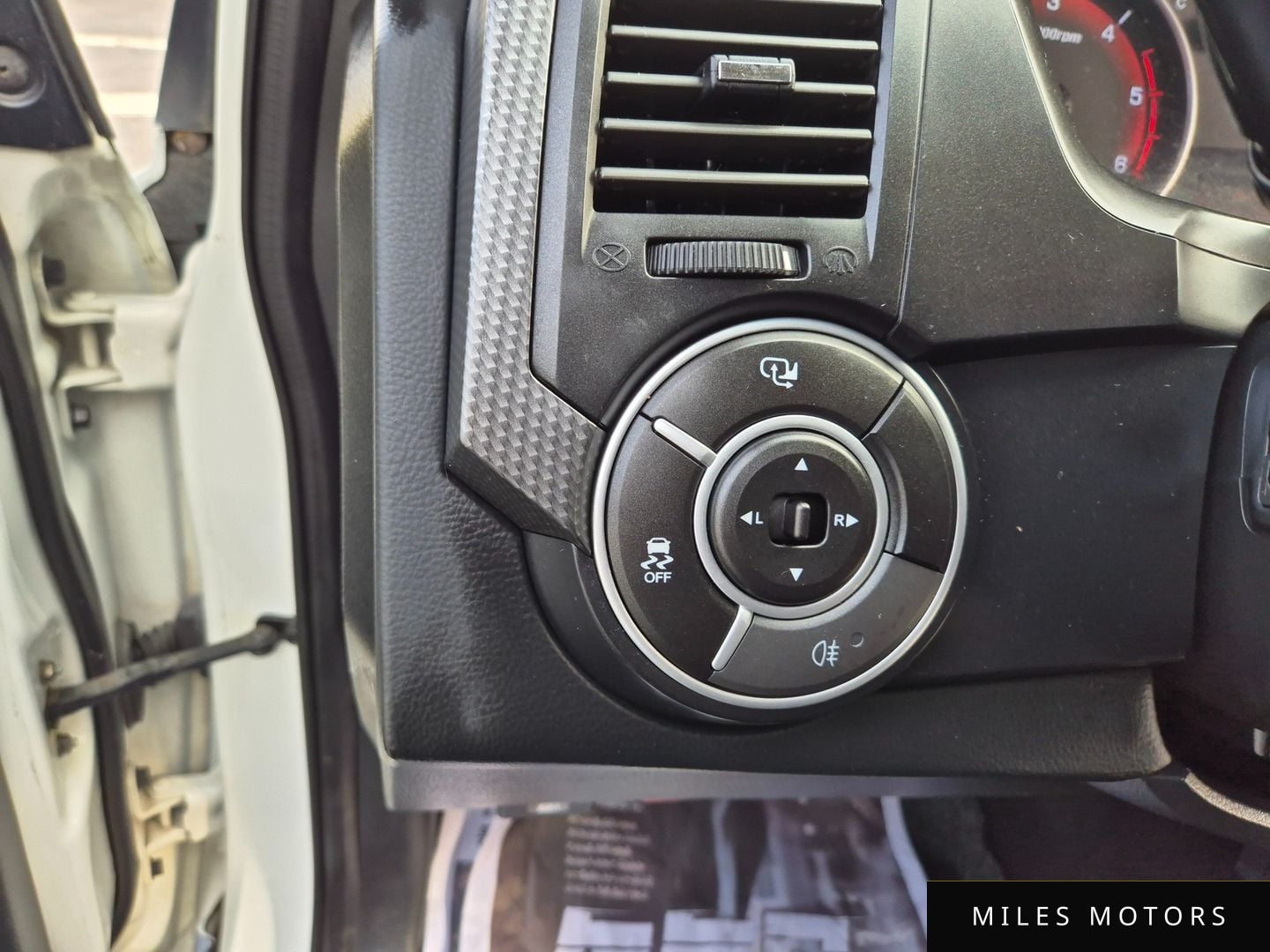 KG Mobility KORANDO 2015 — миниатюра 12