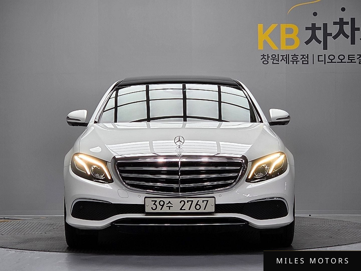 Mercedes-Benz E-Class W213 2017 — миниатюра 3
