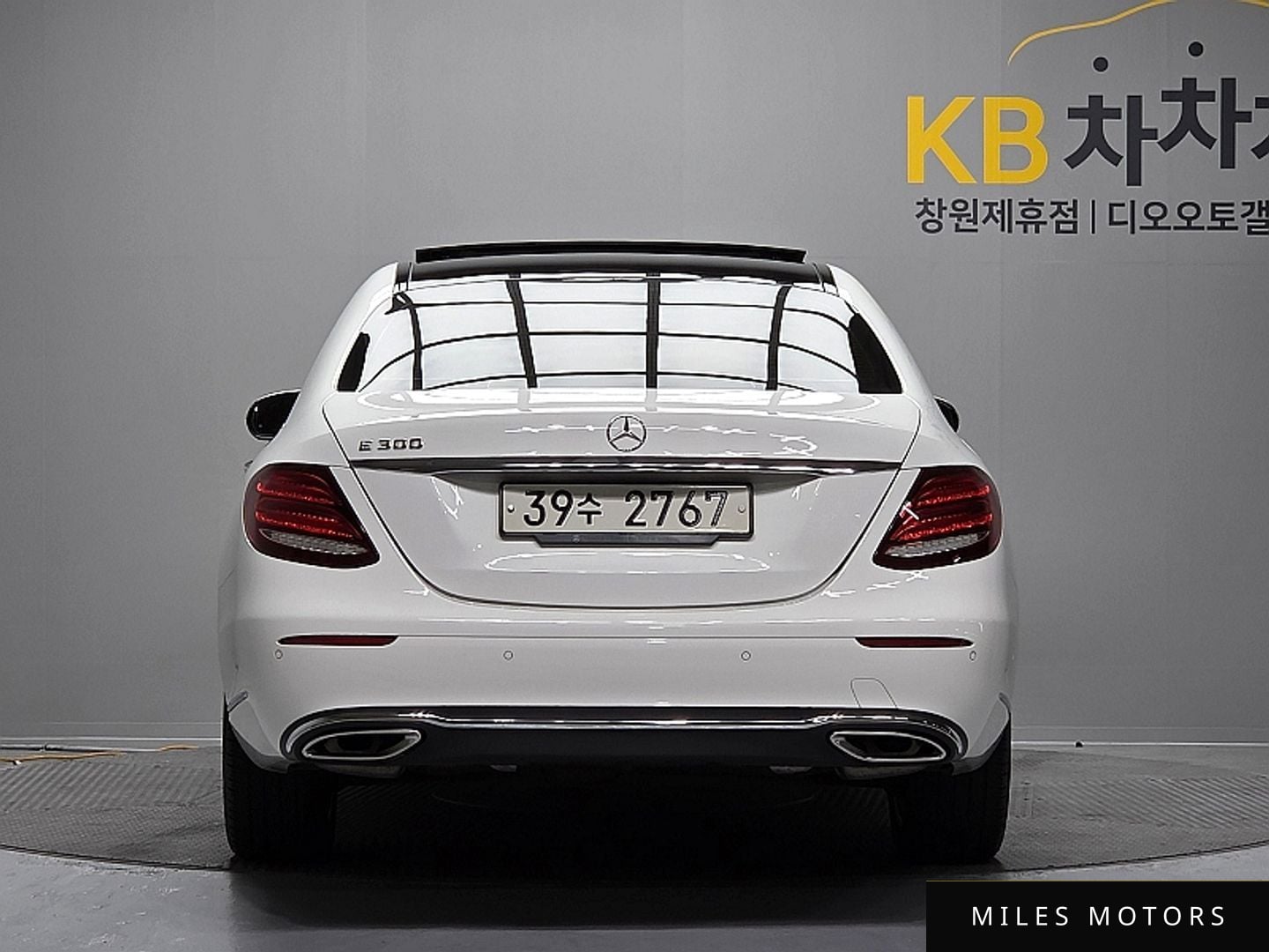 Mercedes-Benz E-Class W213 2017 — миниатюра 4