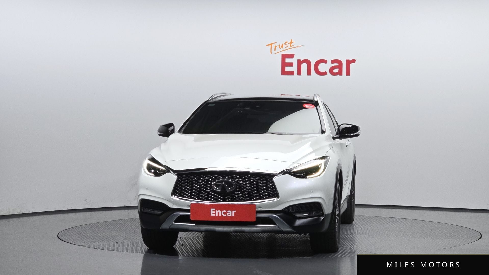 Infiniti QX30 2019 — миниатюра 3