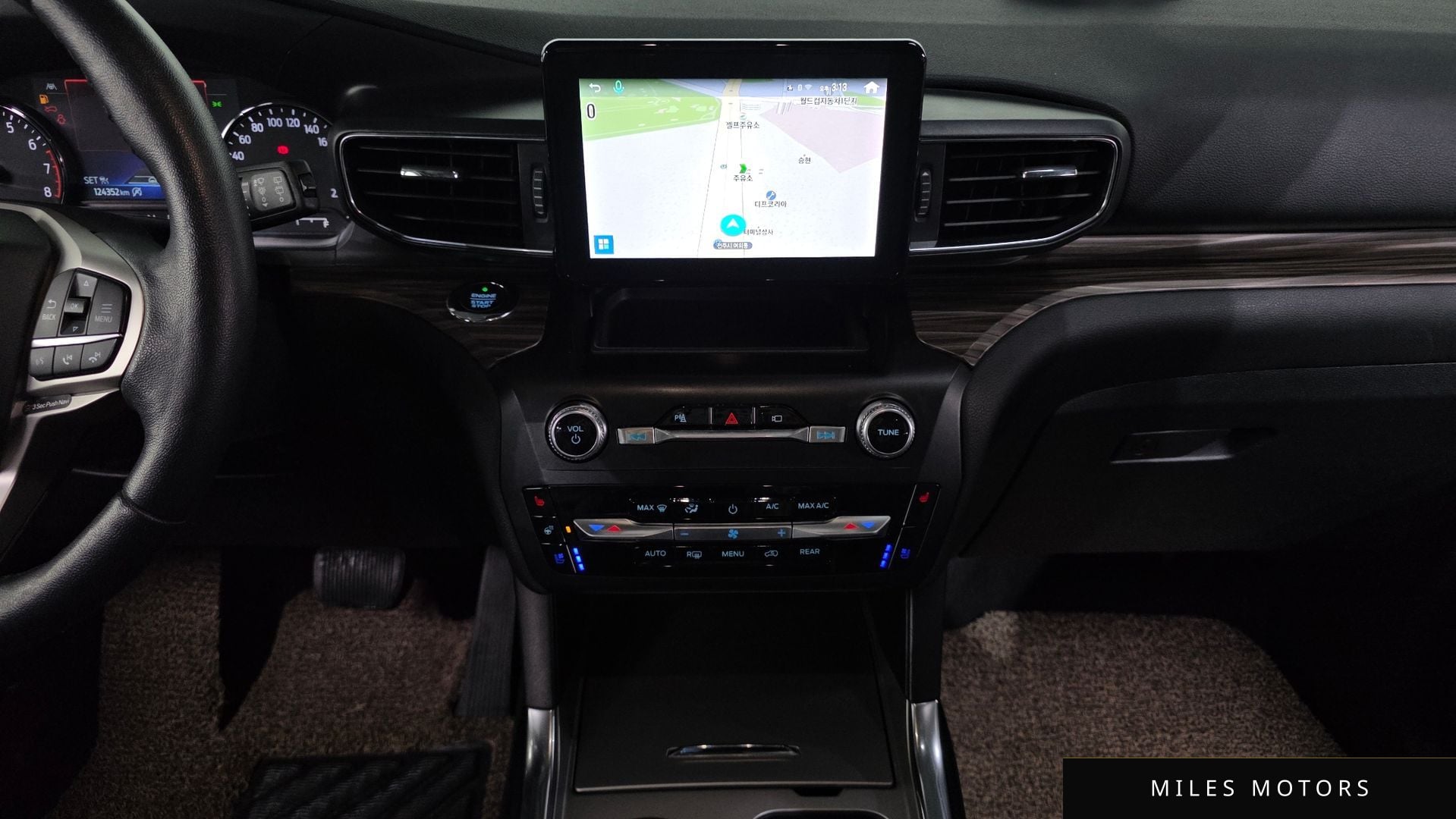 Ford 익스플로러 2020 — миниатюра 15