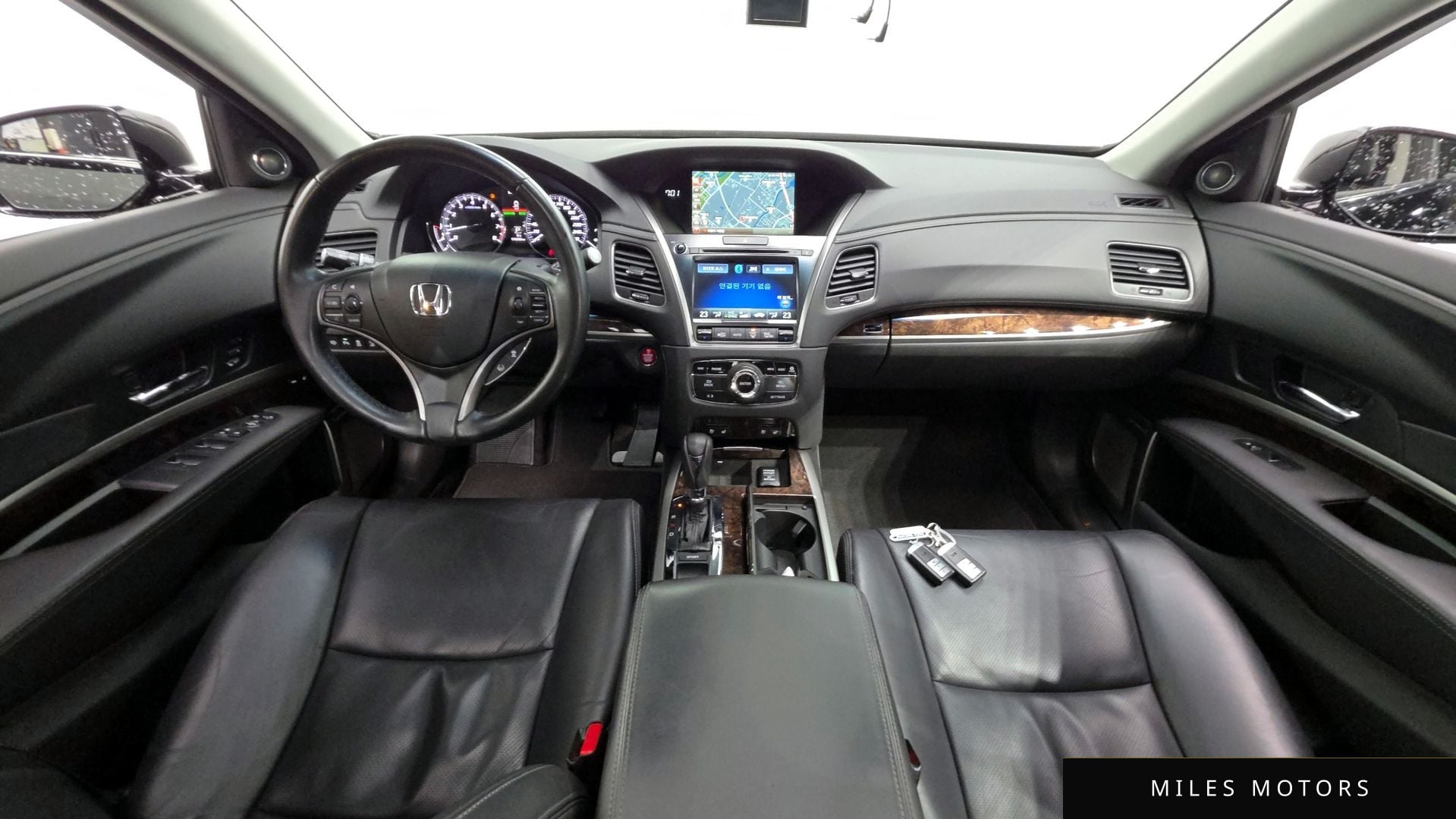 Honda Legend 2016 — миниатюра 7