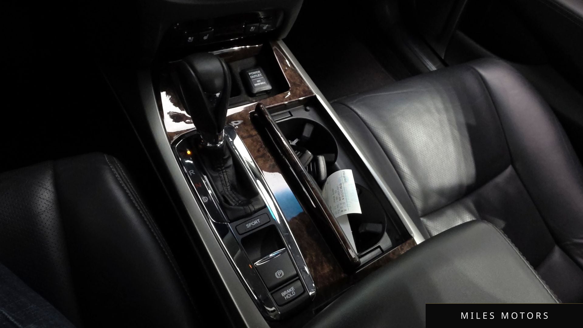 Honda Legend 2016 — миниатюра 9