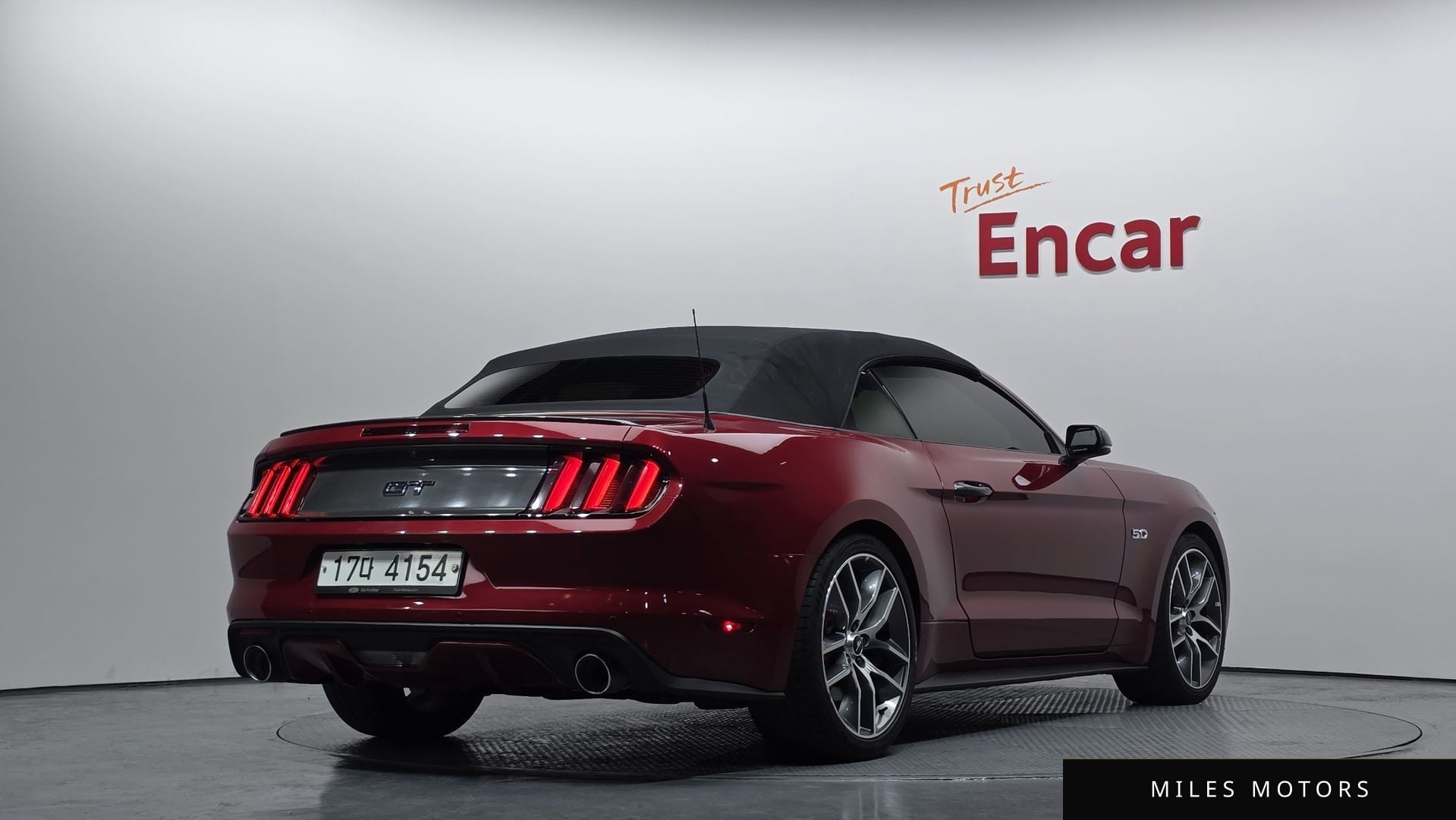 Ford Mustang 2017 — миниатюра 2