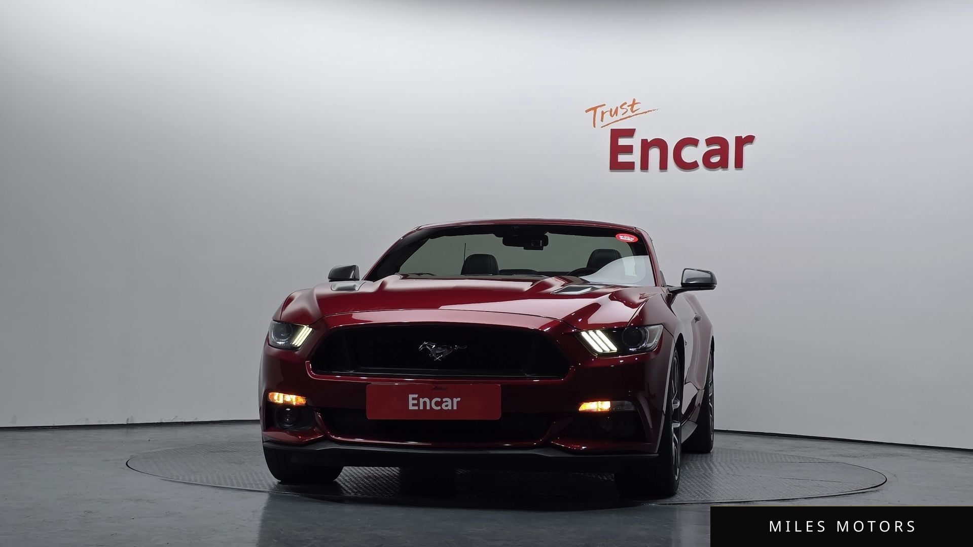 Ford Mustang 2017 — миниатюра 3