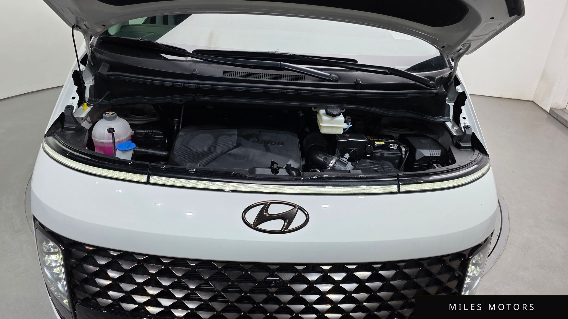 Hyundai Staria 2024 — миниатюра 6