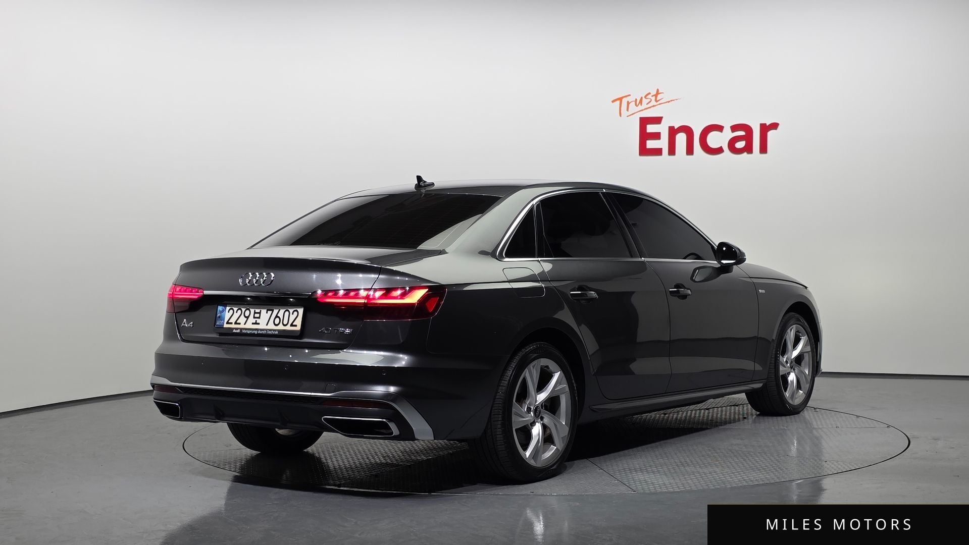 Audi A4 (B9) 2021 — миниатюра 2
