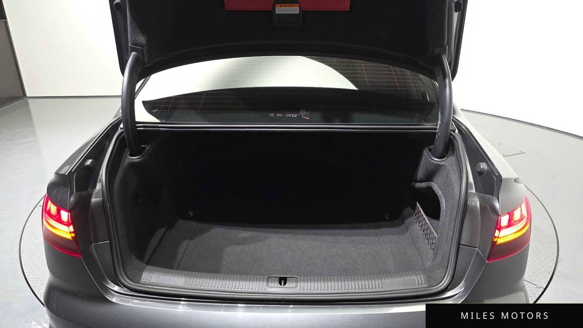 Audi A4 (B9) 2021 — миниатюра 20