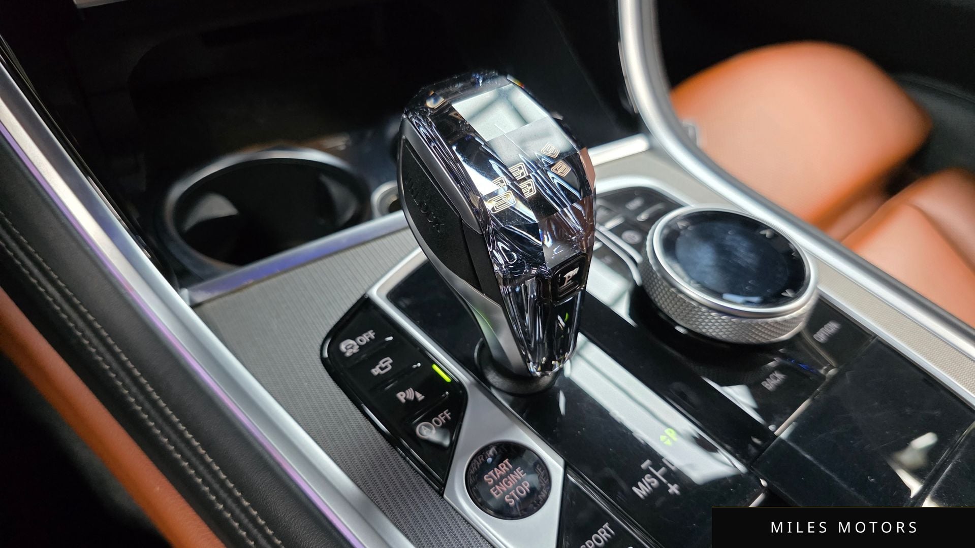 BMW 8시리즈 (G15) 2022 — миниатюра 9