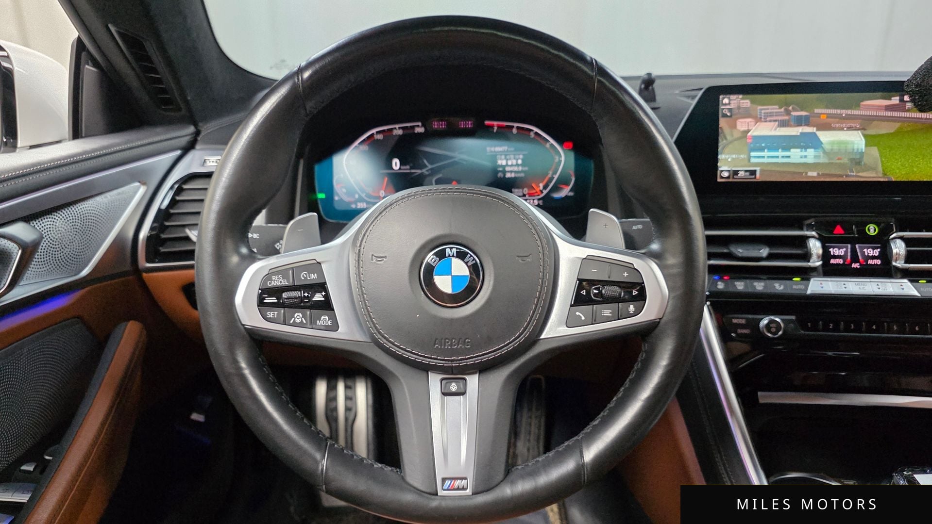 BMW 8시리즈 (G15) 2022 — миниатюра 14