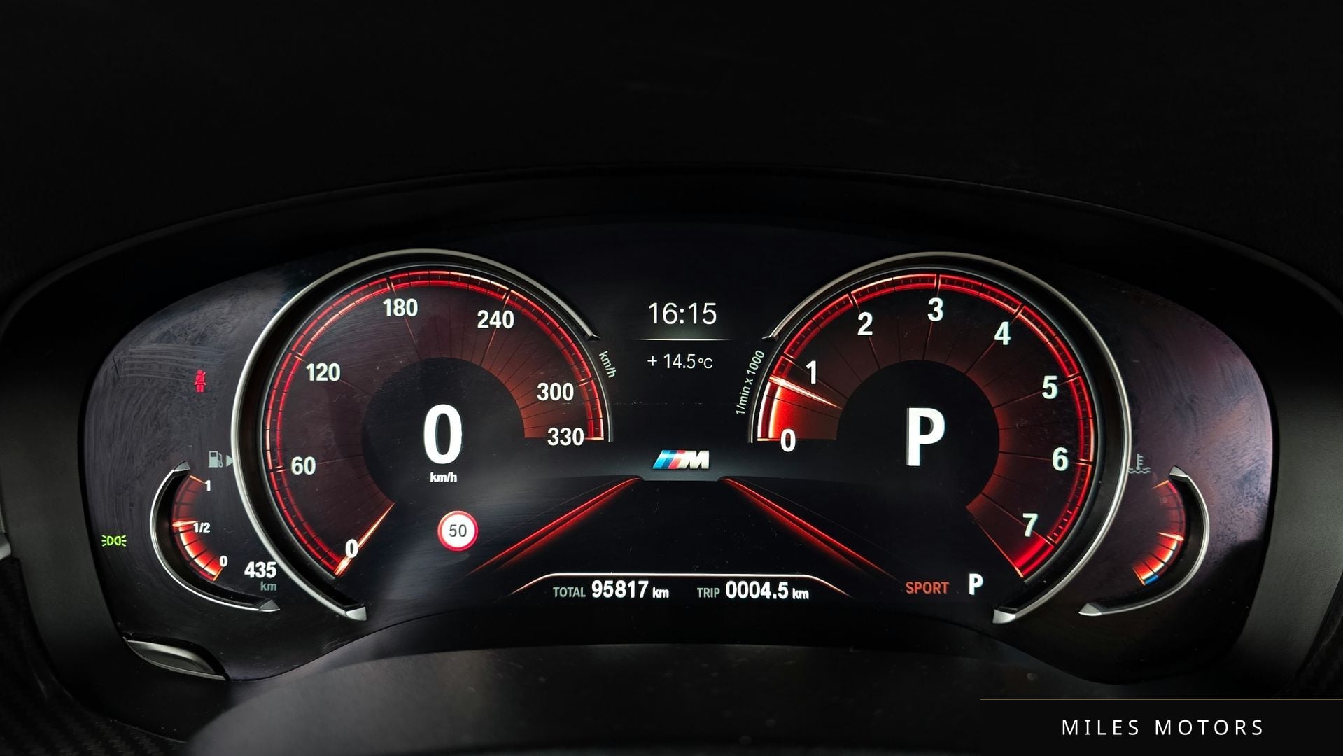 BMW 5 Series (G30) 2017 — миниатюра 8