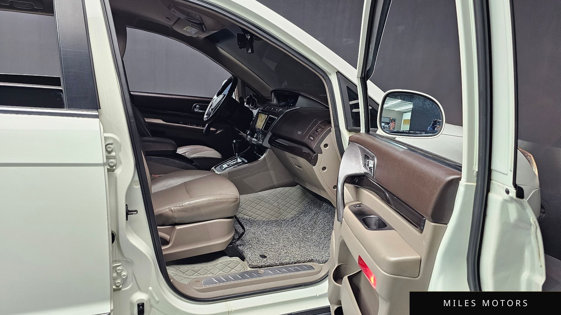 KG Mobility KORANDO 2016 — миниатюра 10