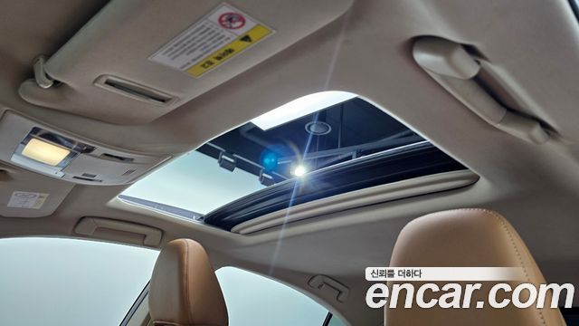 Лексус ES300h 2018 — миниатюра 13