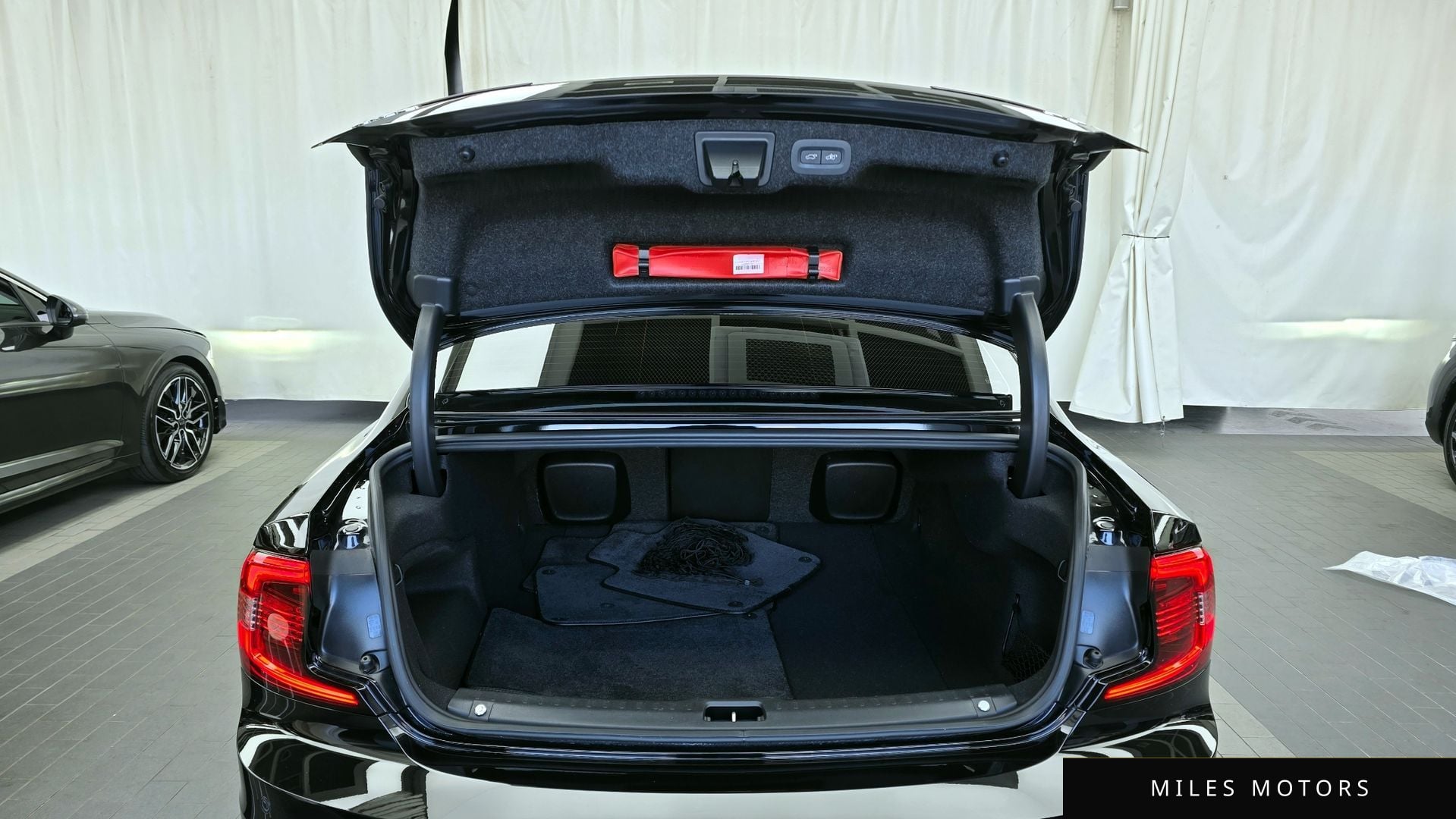 Volvo S90 2024 — миниатюра 19