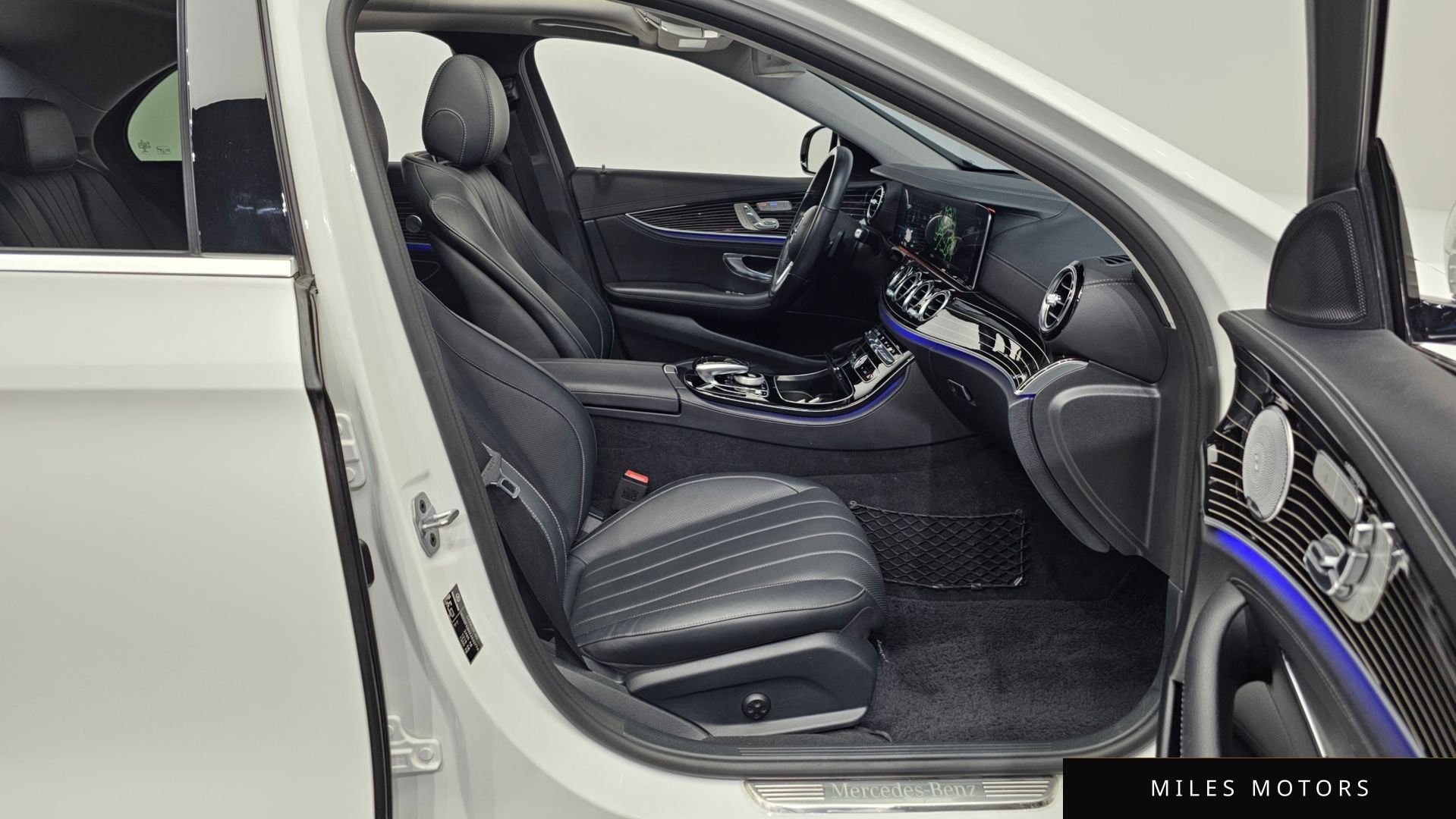 Mercedes-Benz E-Class W213 2019 — миниатюра 11