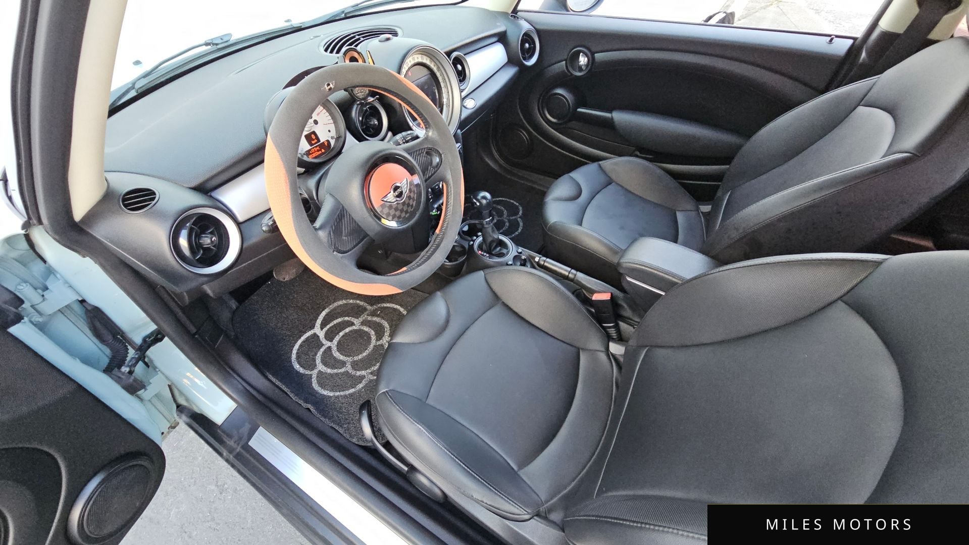 MINI Cooper D 2013 — миниатюра 7