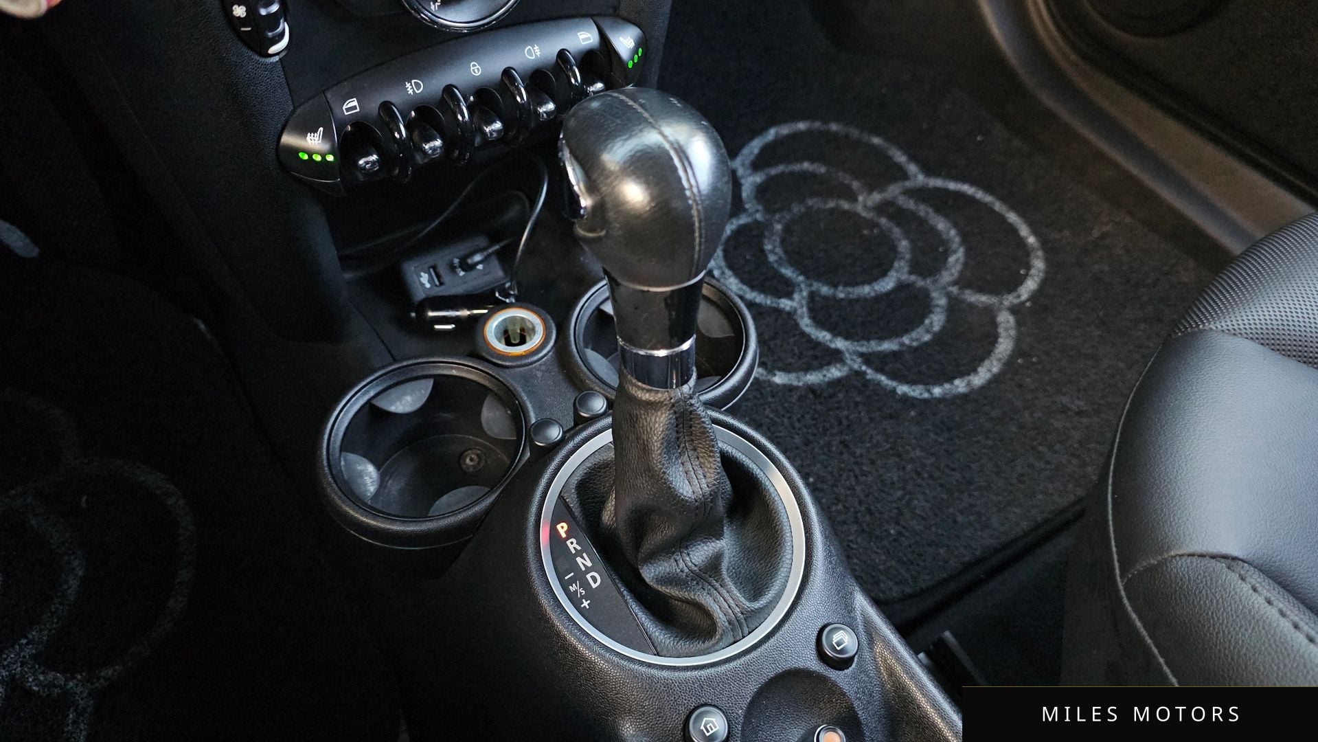 MINI Cooper D 2013 — миниатюра 9